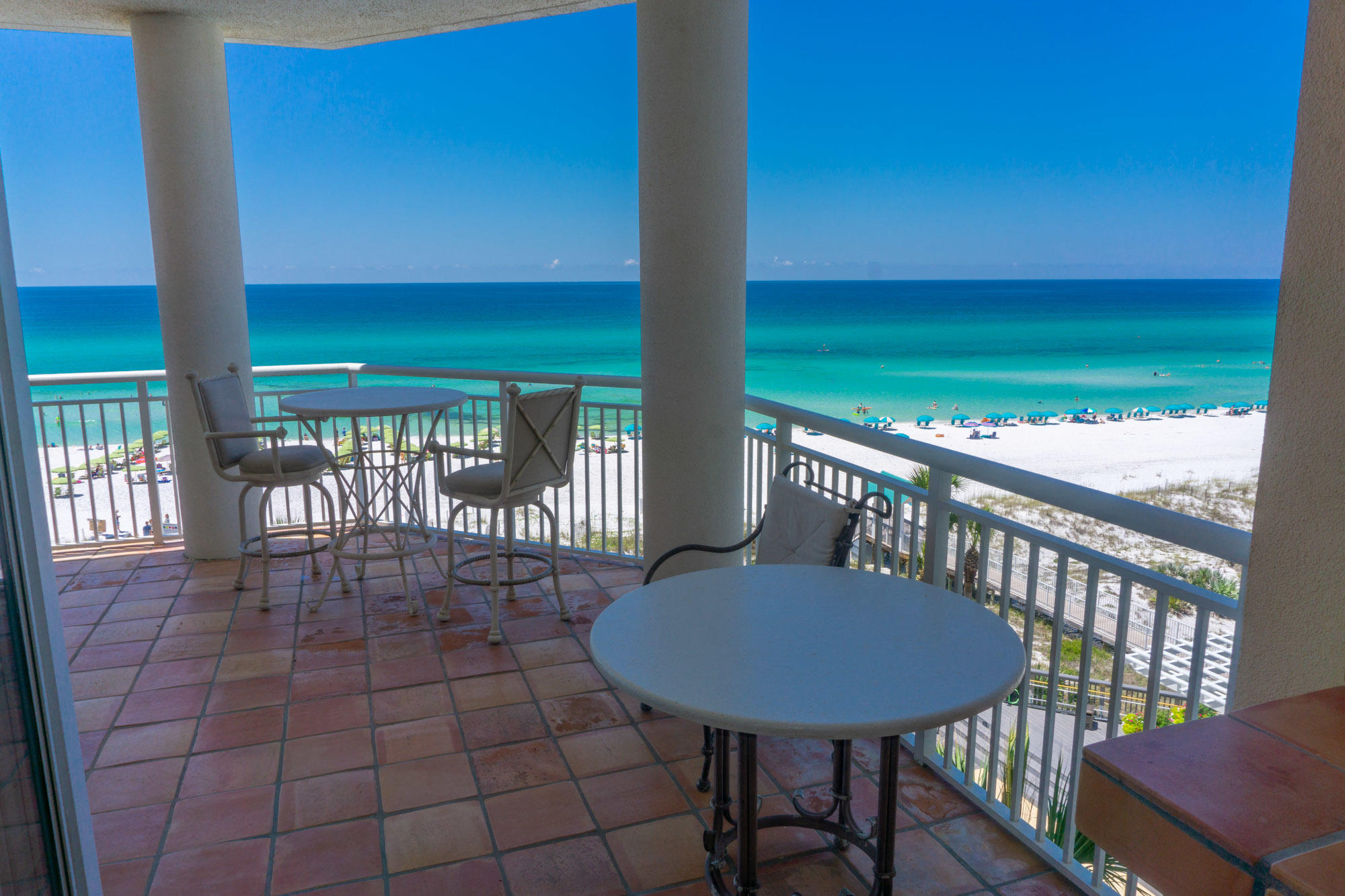 HIDDEN DUNES GRAND VILLAS - Residential
