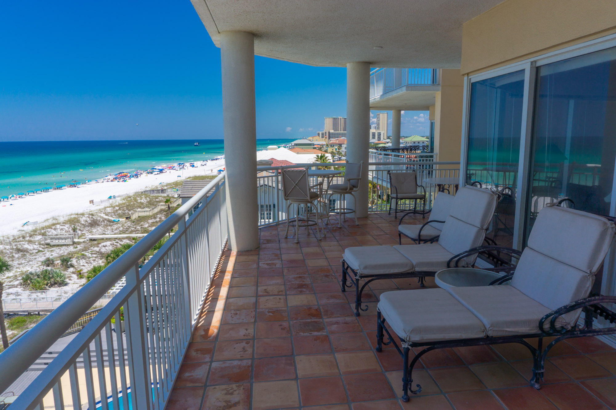 HIDDEN DUNES GRAND VILLAS - Residential