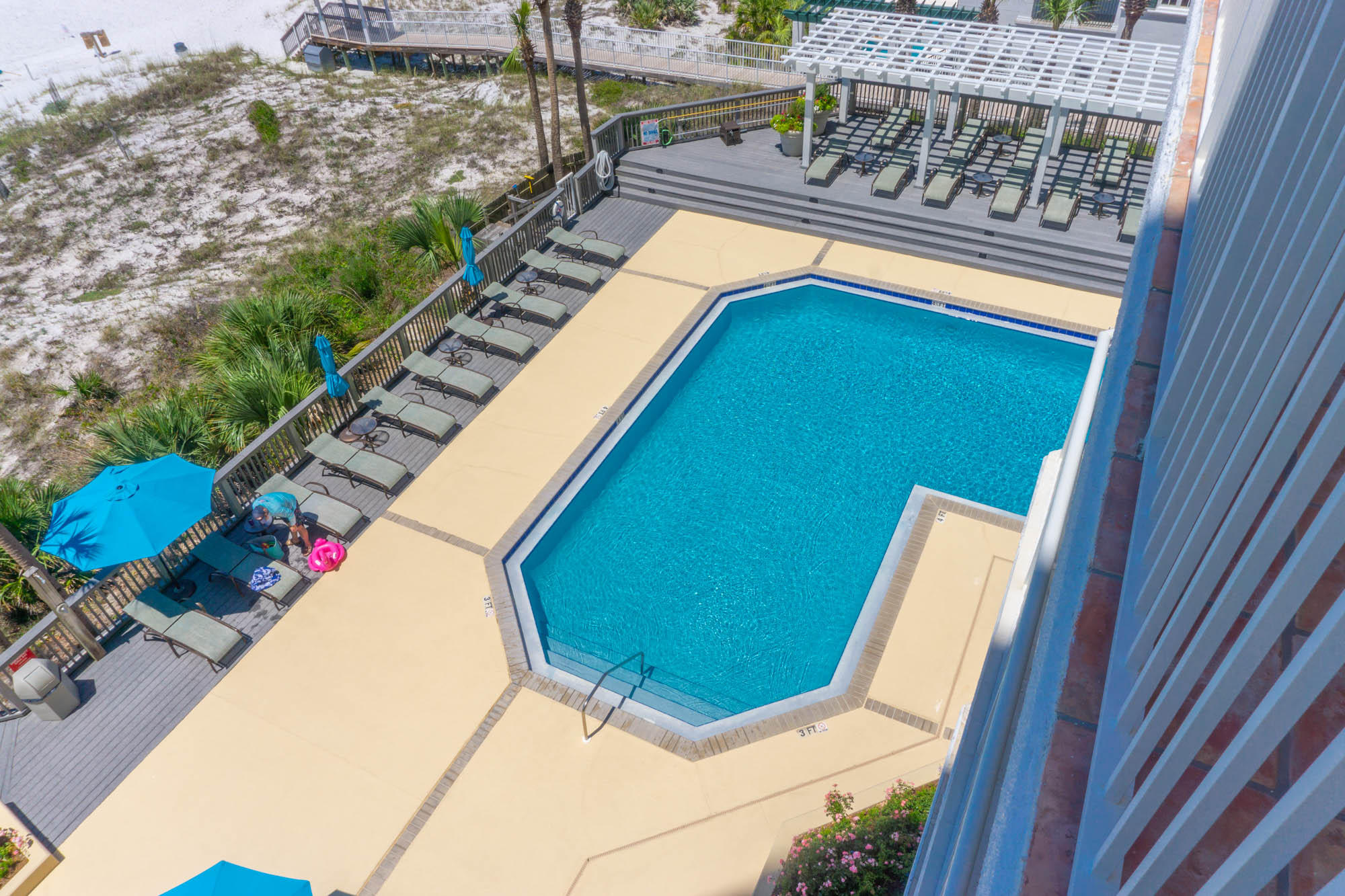 HIDDEN DUNES GRAND VILLAS - Residential