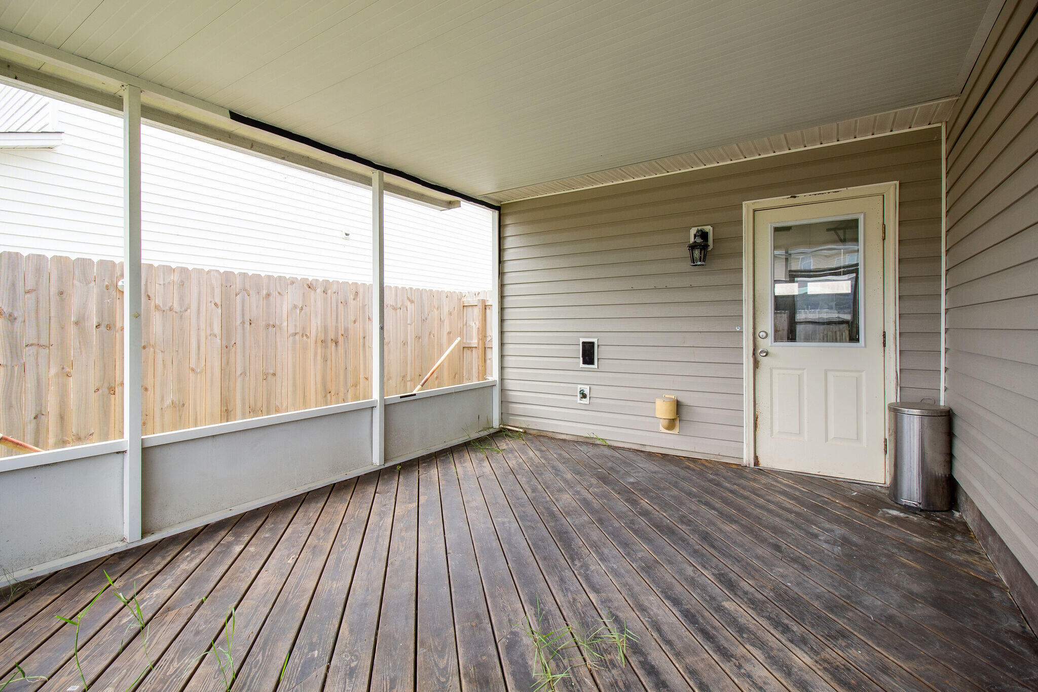 QUAIL RIDGE LANDING - Residential Lease