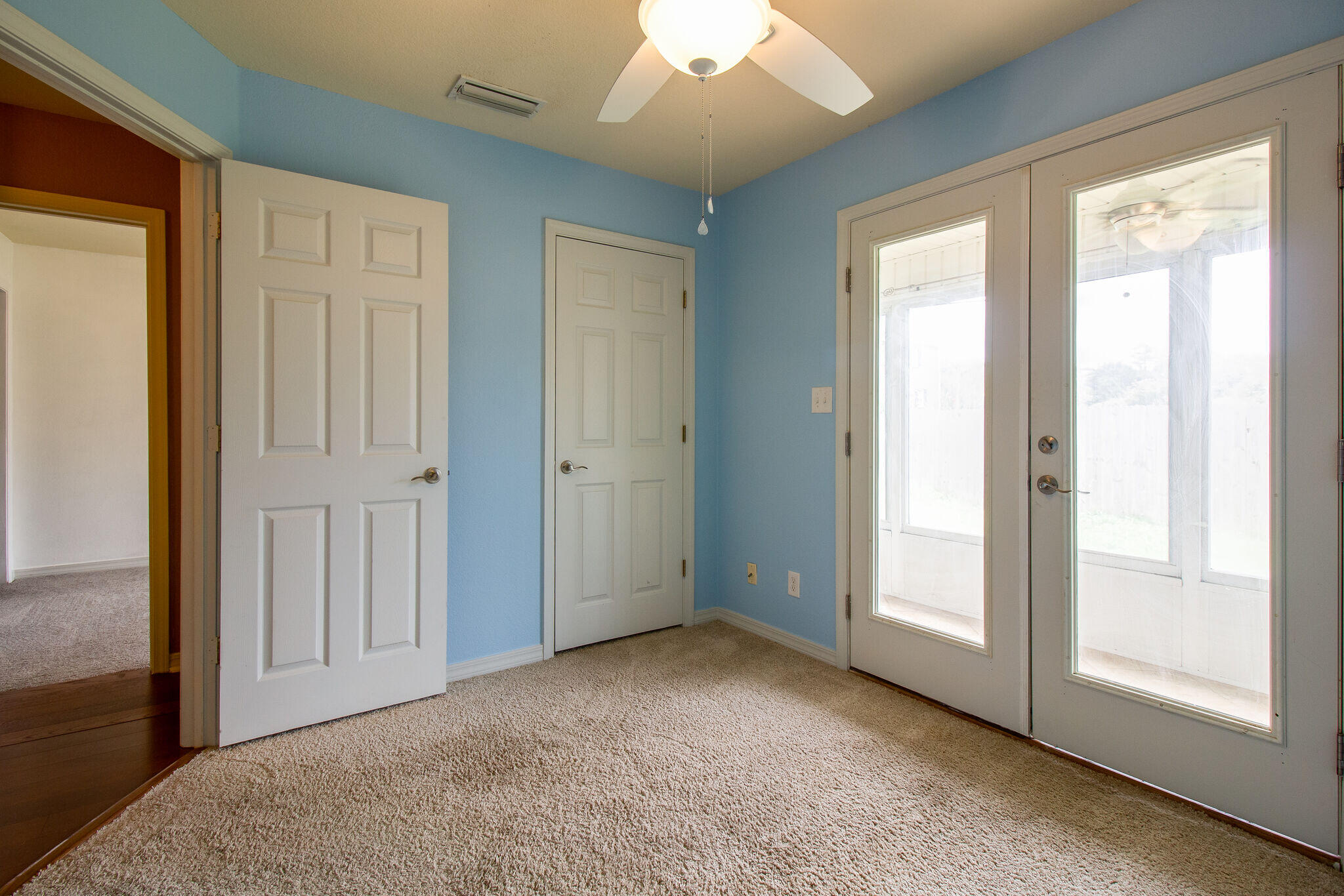 QUAIL RIDGE LANDING - Residential Lease