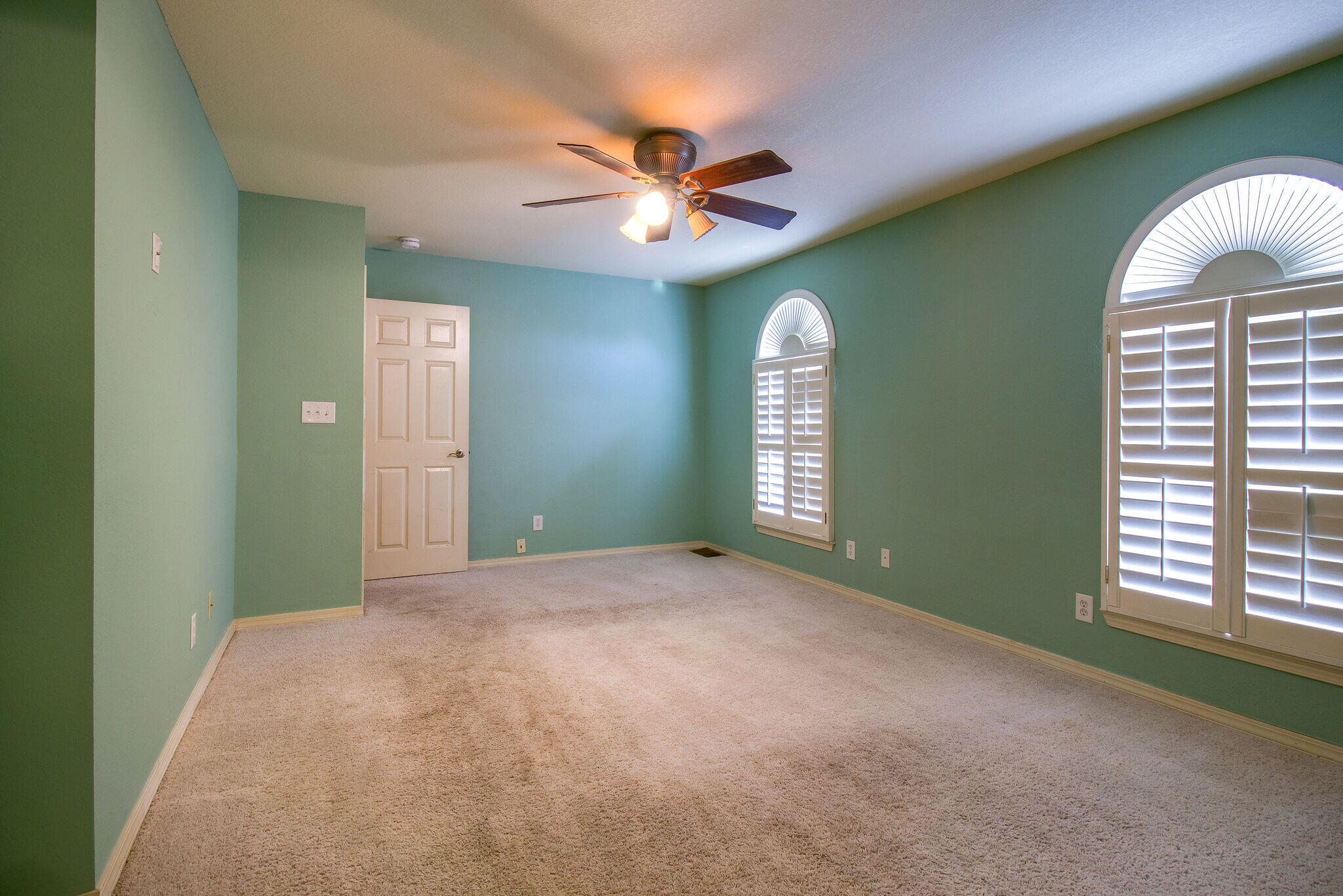 QUAIL RIDGE LANDING - Residential Lease