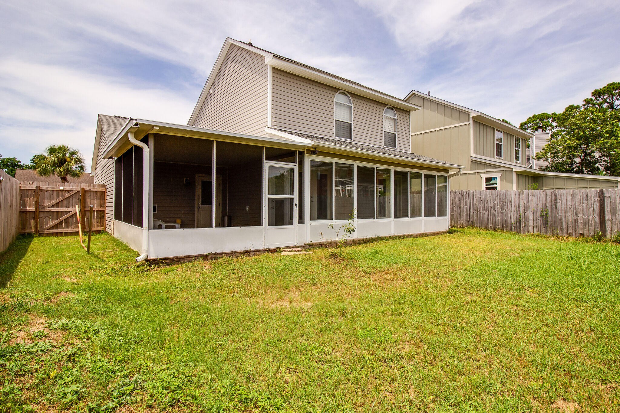 QUAIL RIDGE LANDING - Residential Lease