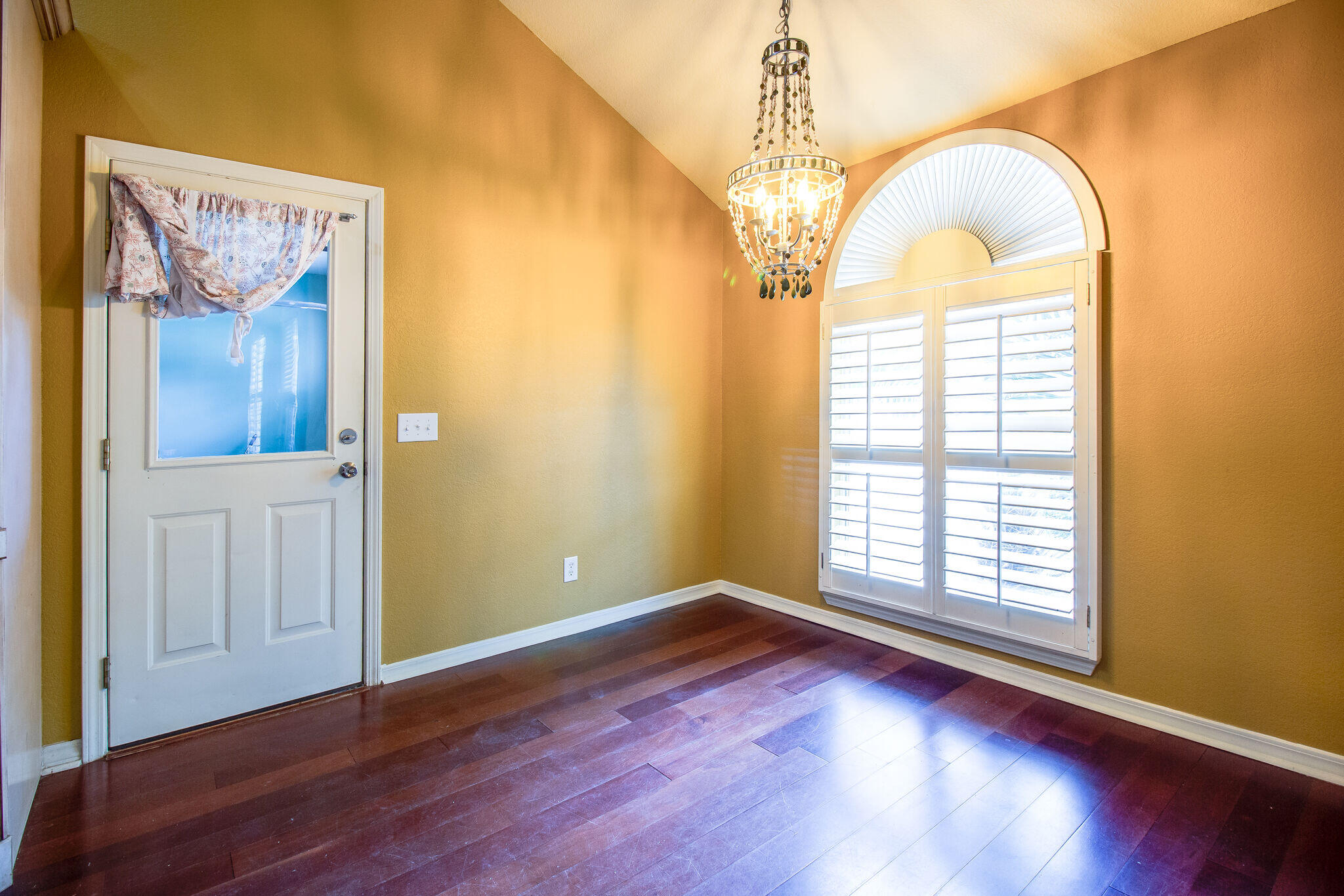 QUAIL RIDGE LANDING - Residential Lease