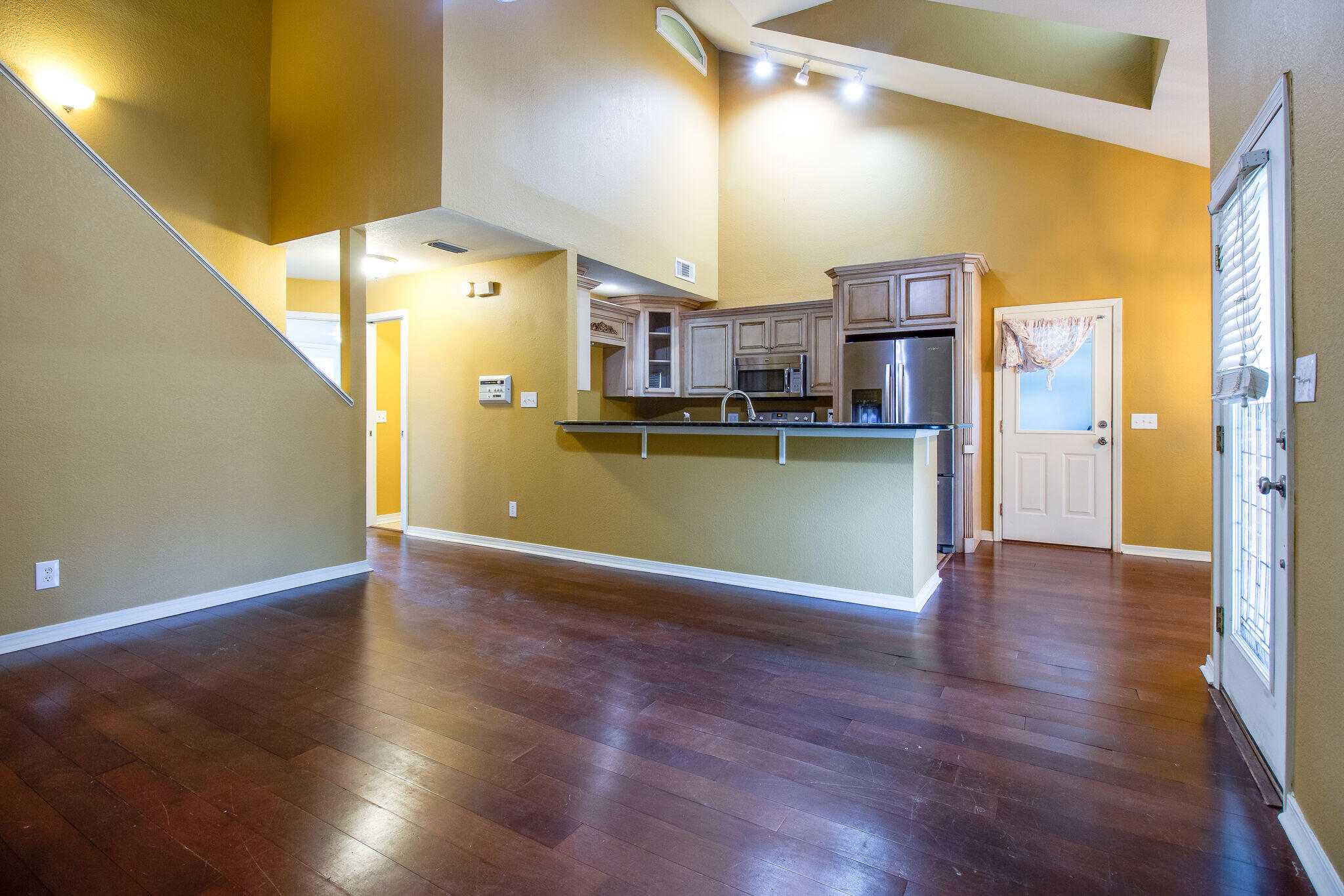 QUAIL RIDGE LANDING - Residential Lease