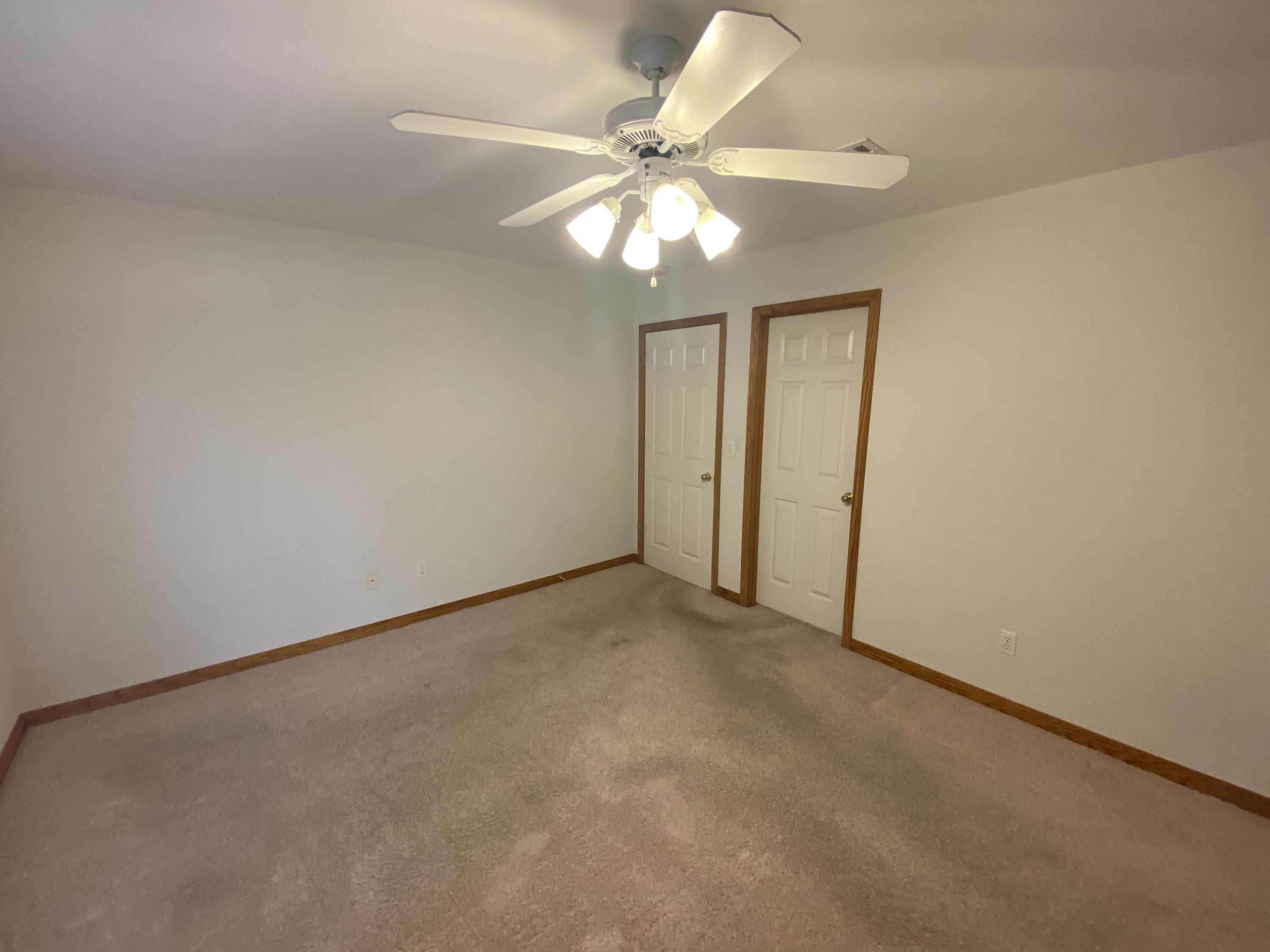 DIXIE MANOR T/H - Residential Lease