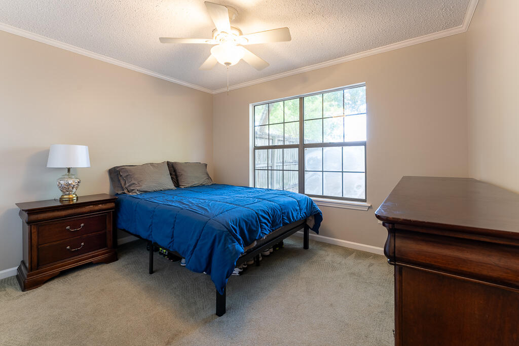SANDALWOOD MANOR T/H - Residential