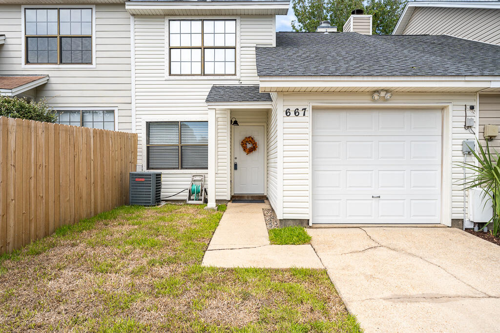 SANDALWOOD MANOR T/H - Residential