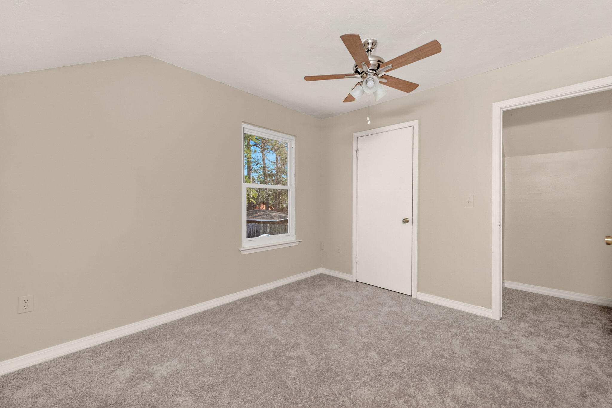 TANGLEWOOD S/D 2ND ADDN - Residential