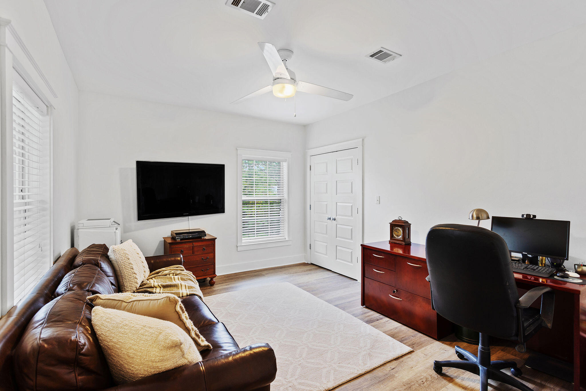 GULF SHORE MANOR - Residential