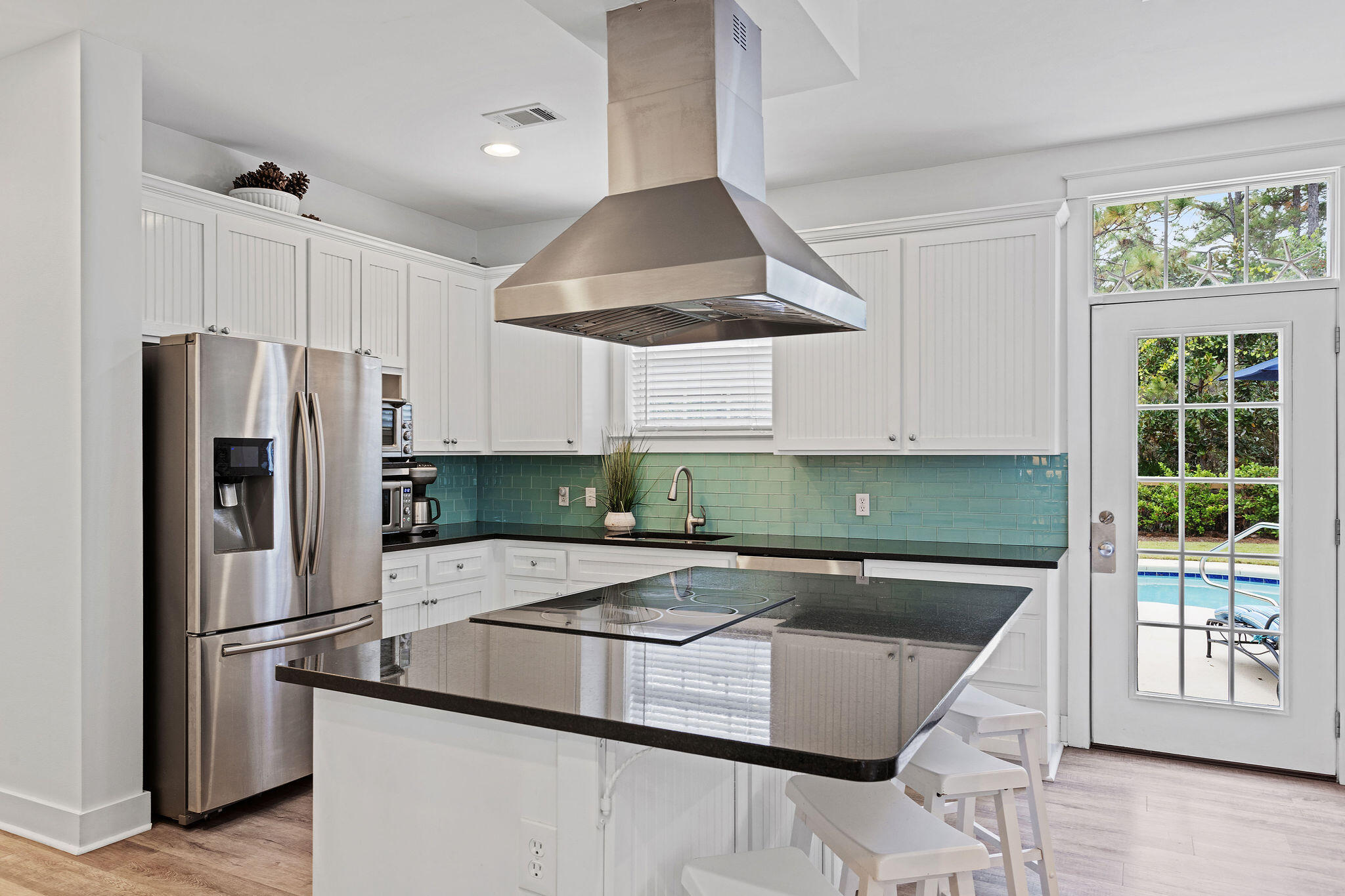 GULF SHORE MANOR - Residential
