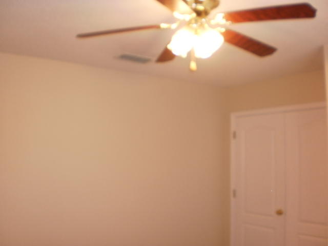 PARADISE RETREAT - Residential Lease