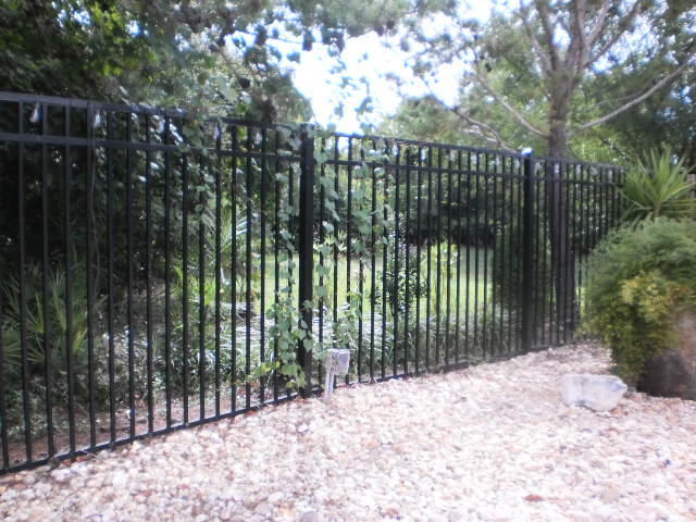 PARADISE RETREAT - Residential Lease