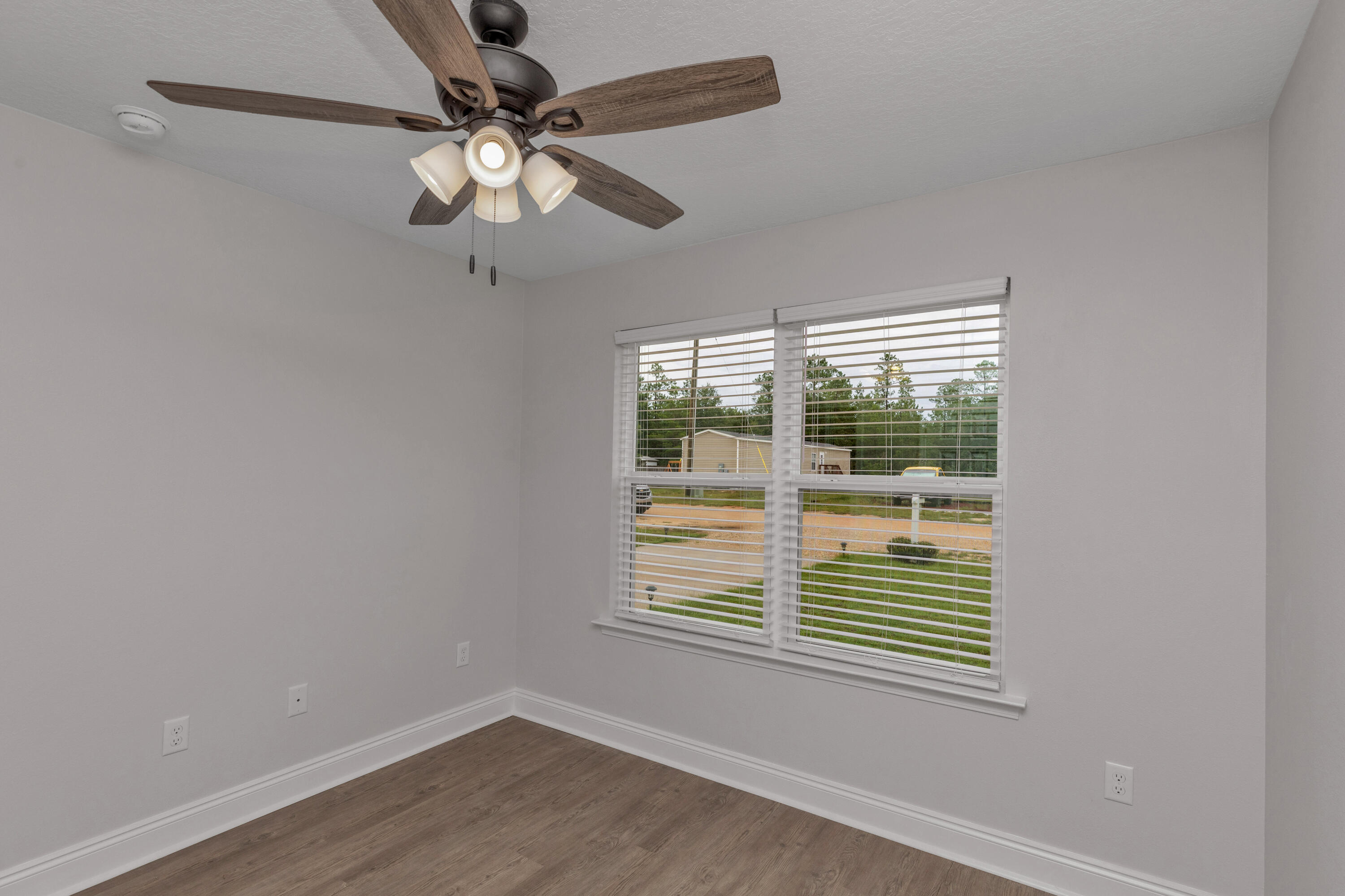 NORTH SUPERGROUP - Residential Lease
