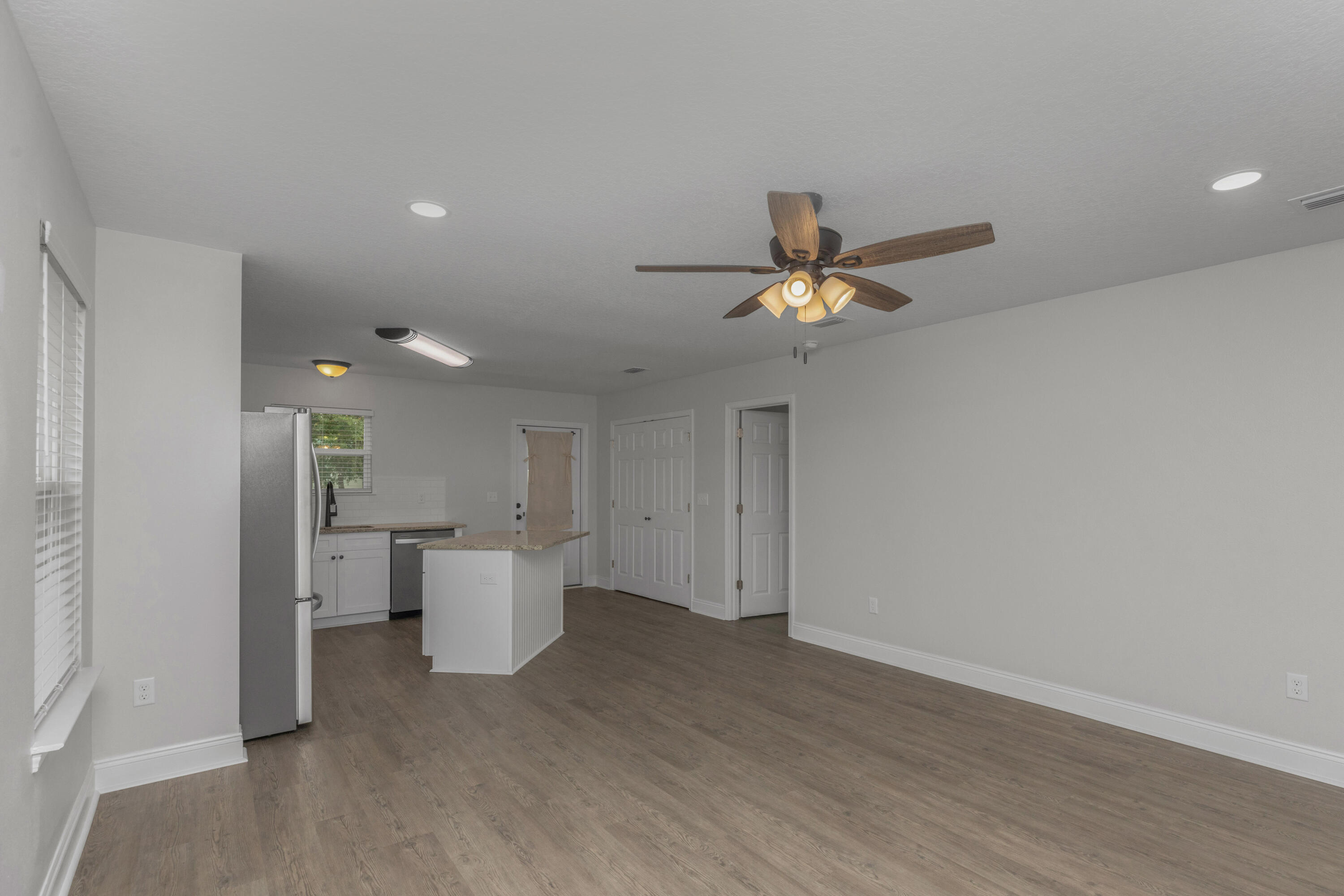 NORTH SUPERGROUP - Residential Lease