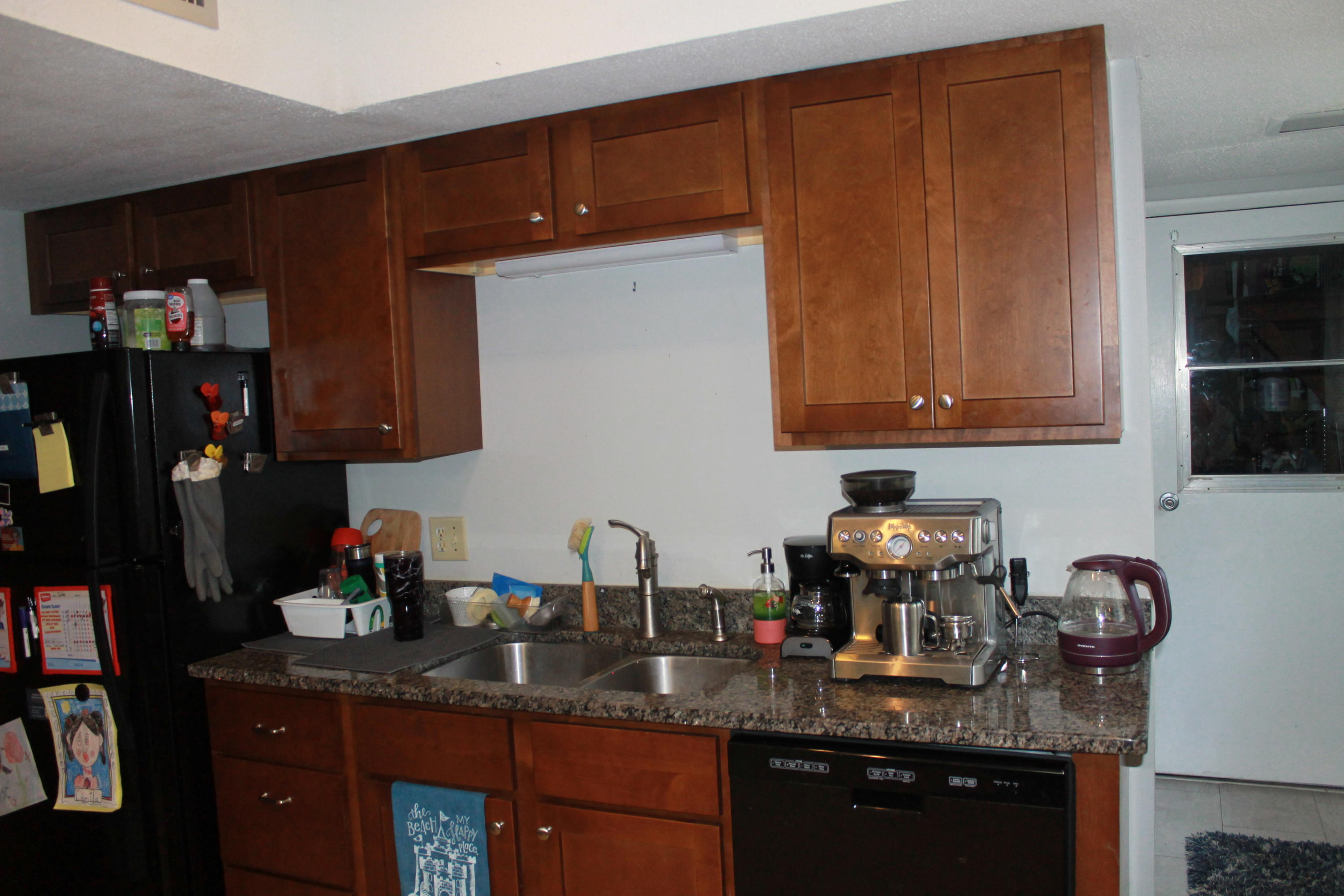 CHELSEA WOODS - Residential Lease