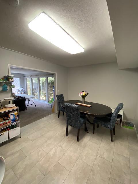 CHELSEA WOODS - Residential Lease