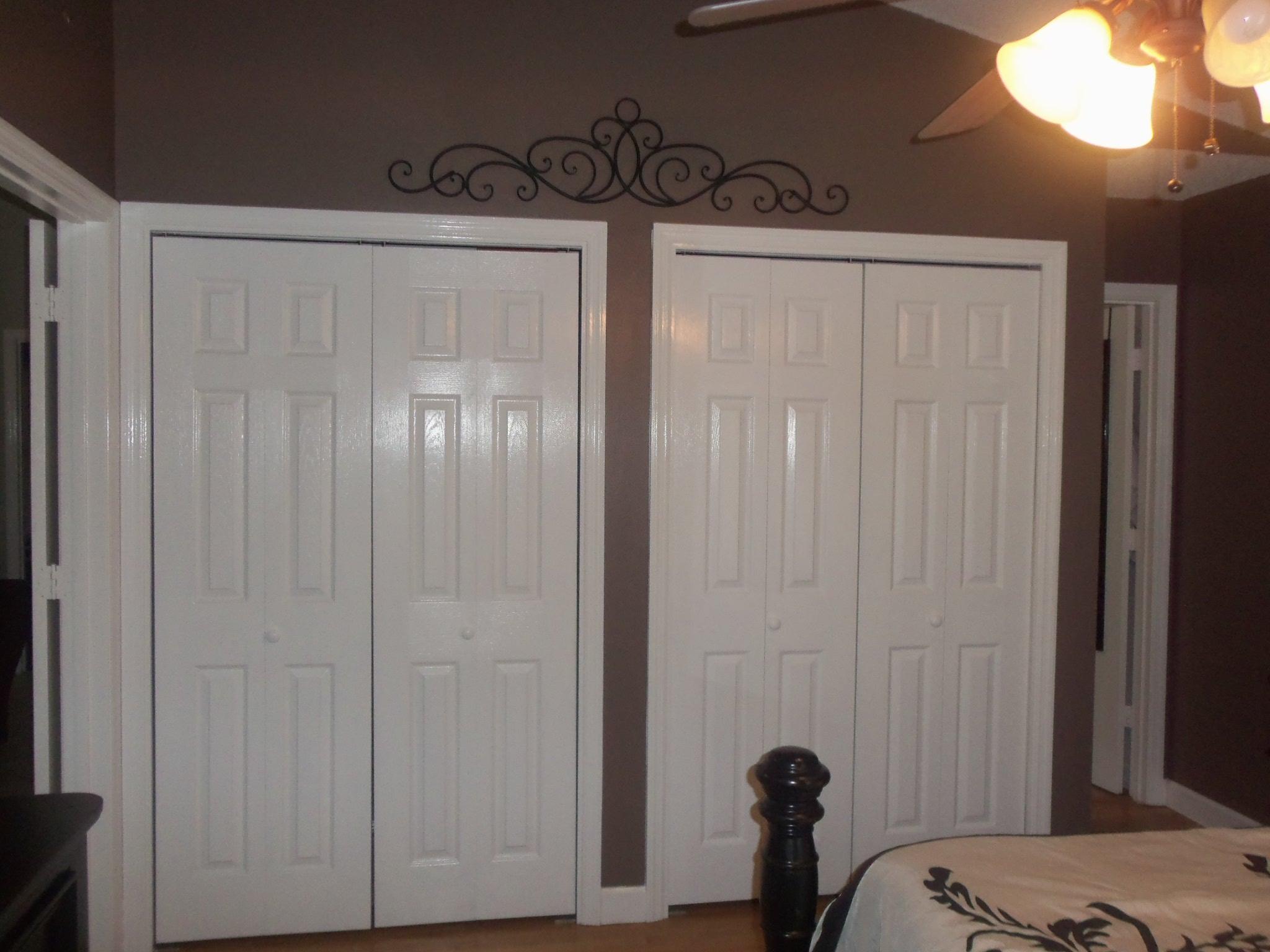 LIVE OAK MANORS - Residential Lease