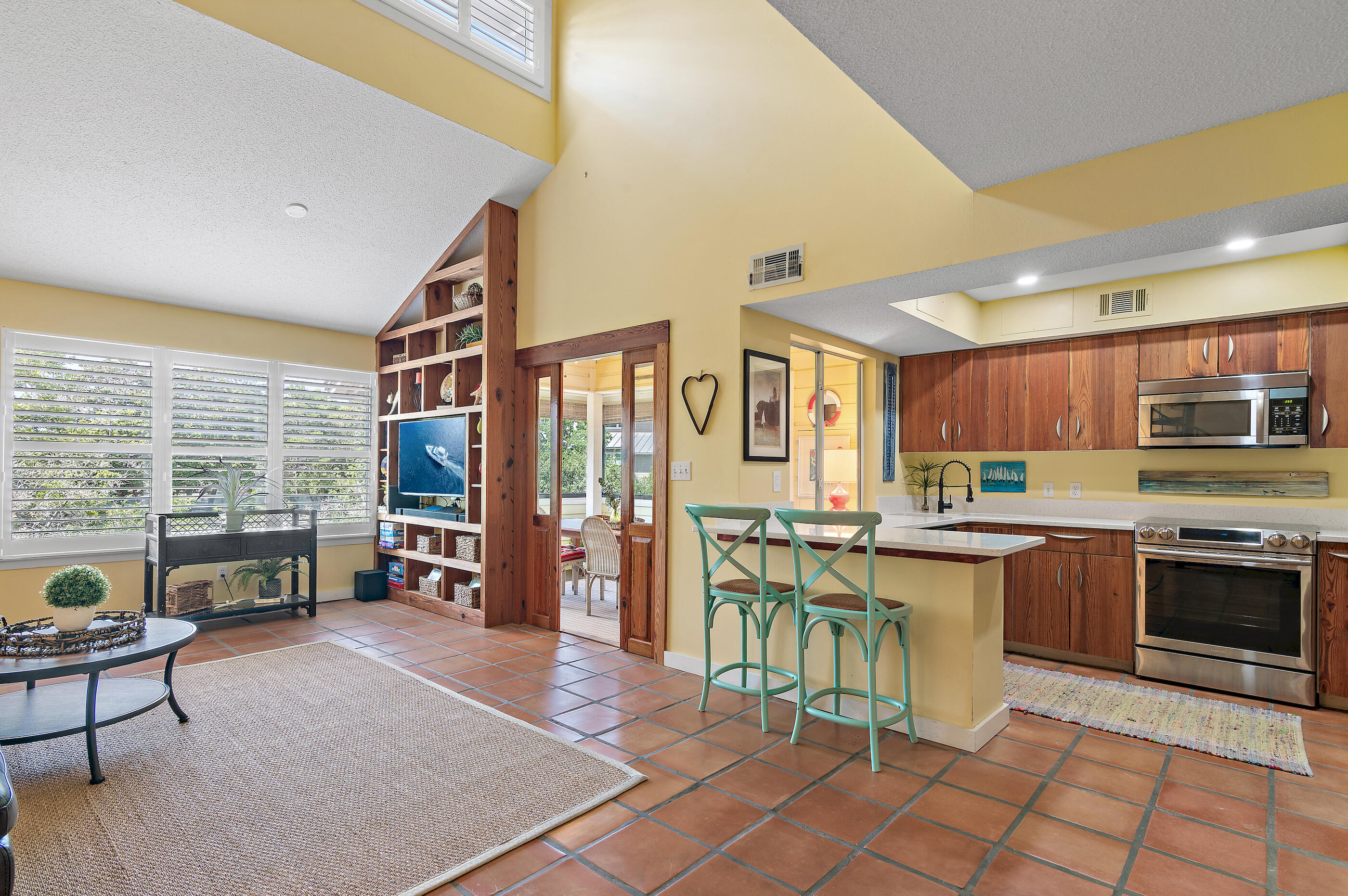HIDDEN DUNES BEACH COTTAGES - Residential