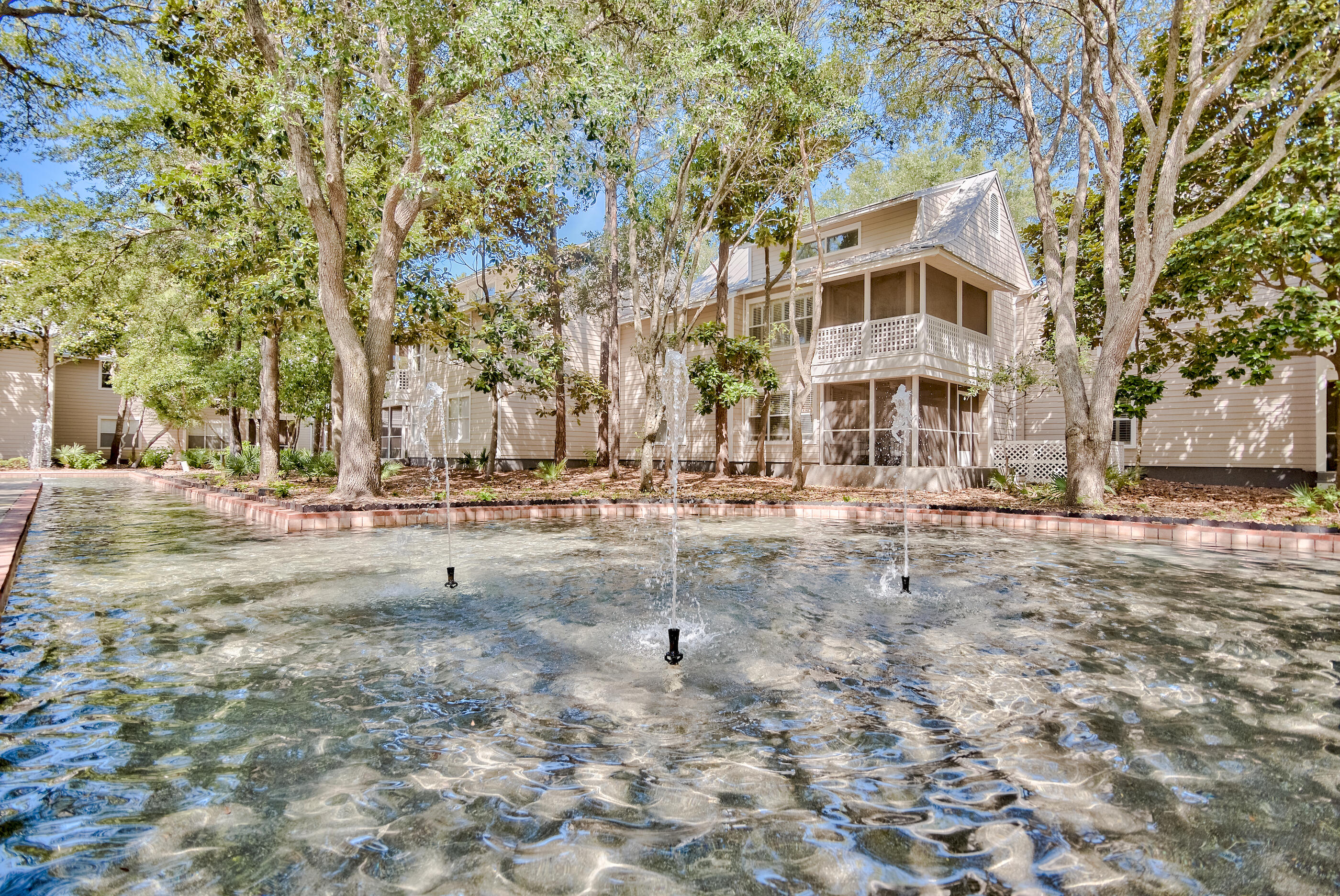 HIDDEN DUNES BEACH COTTAGES - Residential