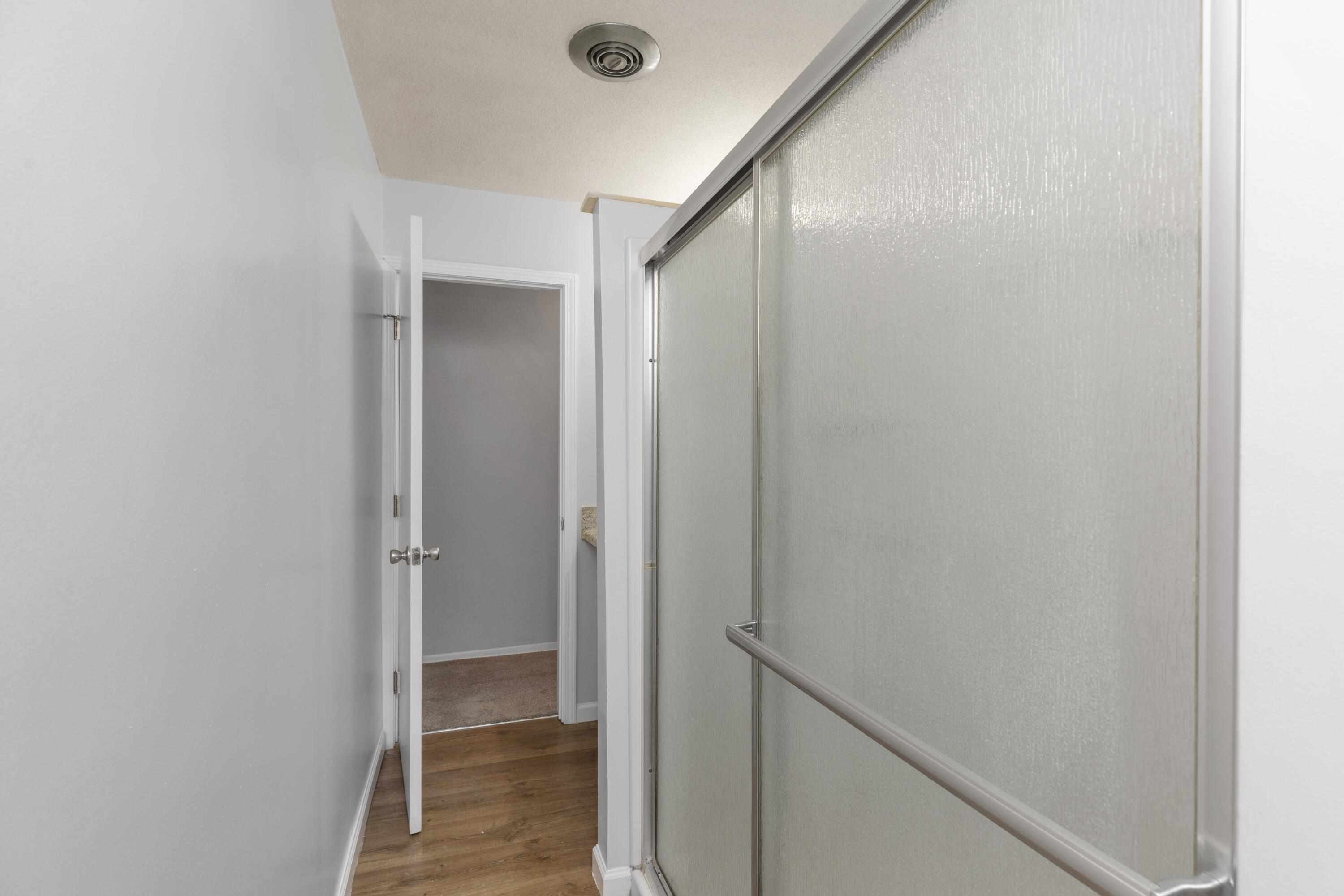 PARK PLACE 3RD ADDN - Residential Lease