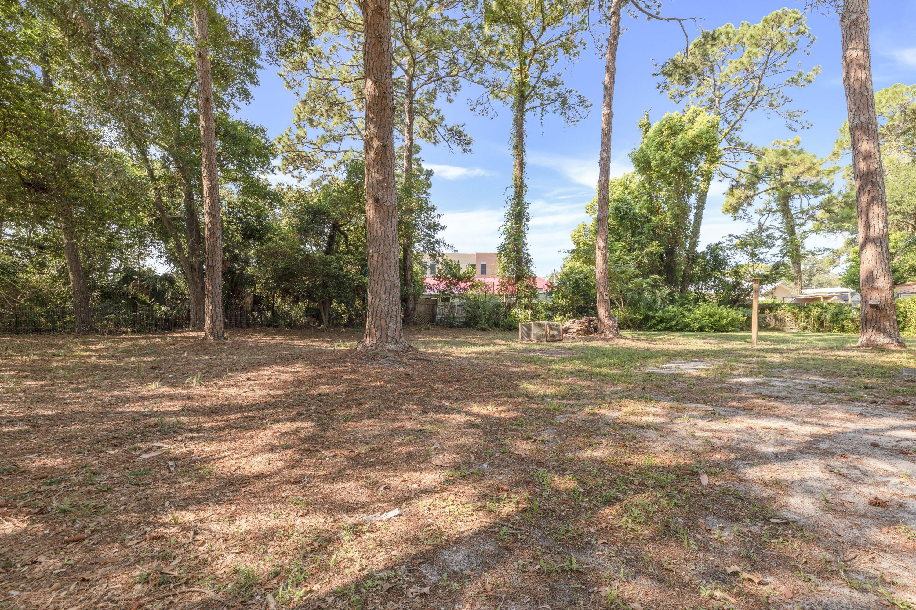 PARK PLACE 3RD ADDN - Residential Lease