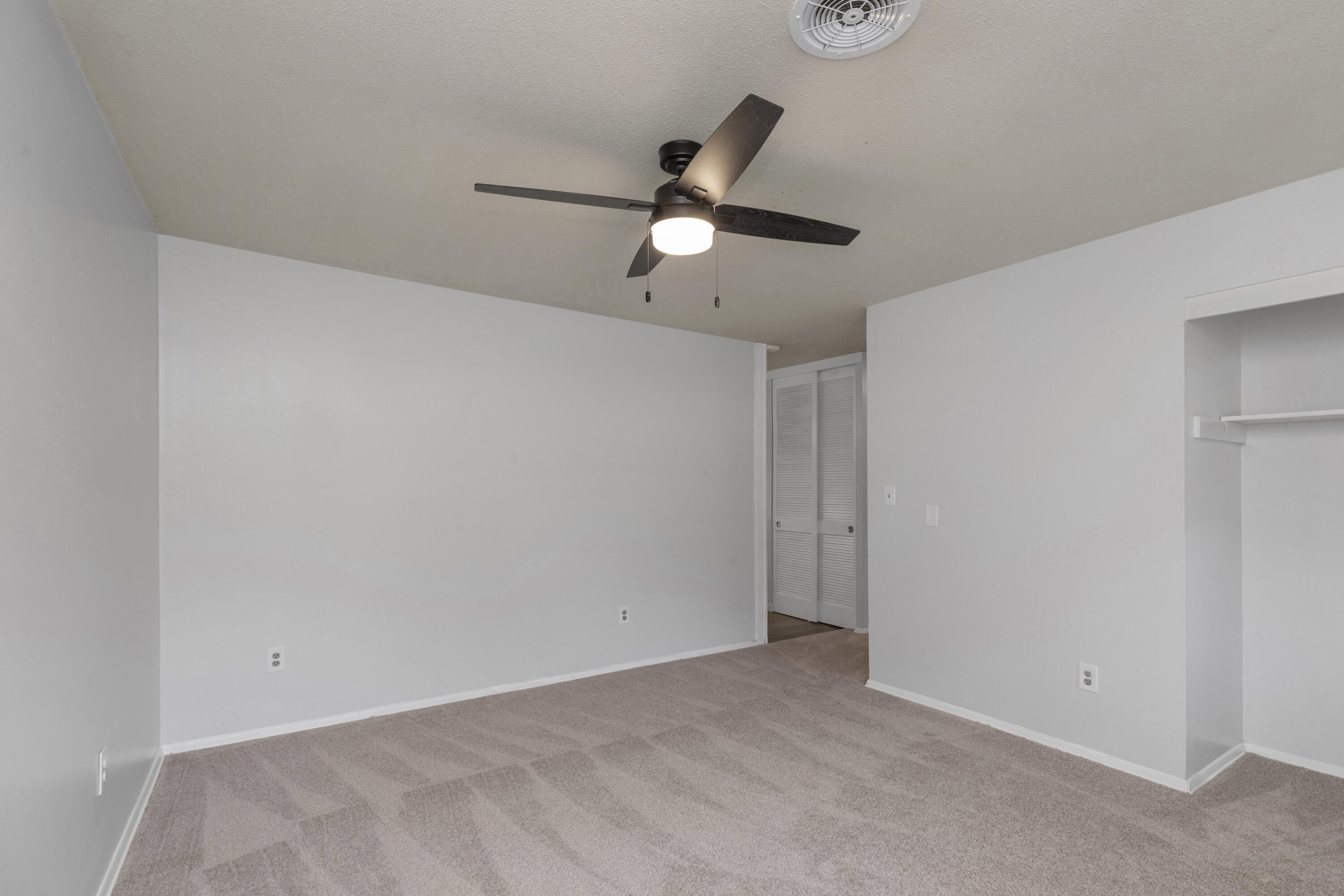 PARK PLACE 3RD ADDN - Residential Lease