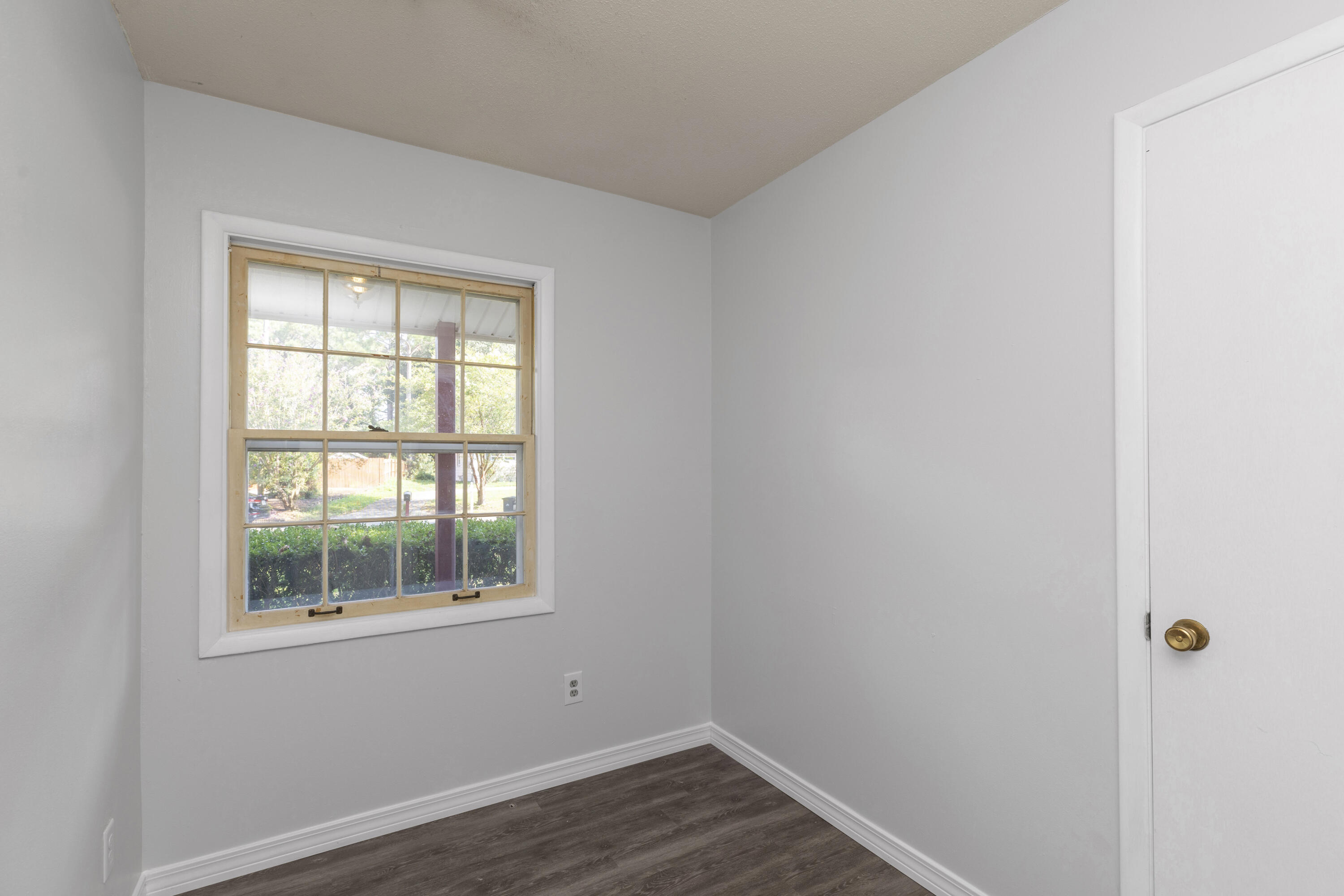 PARK PLACE 3RD ADDN - Residential Lease