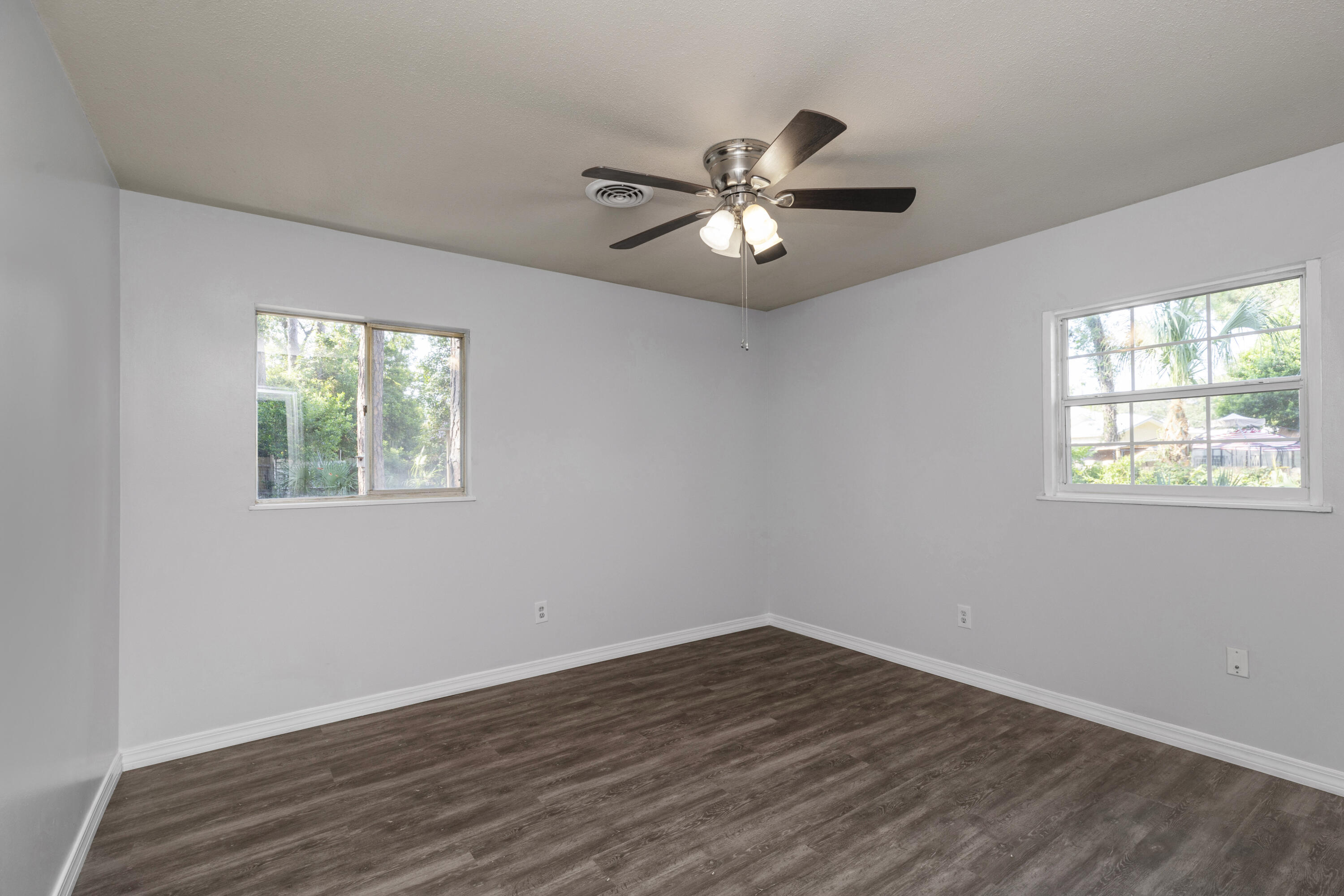 PARK PLACE 3RD ADDN - Residential Lease