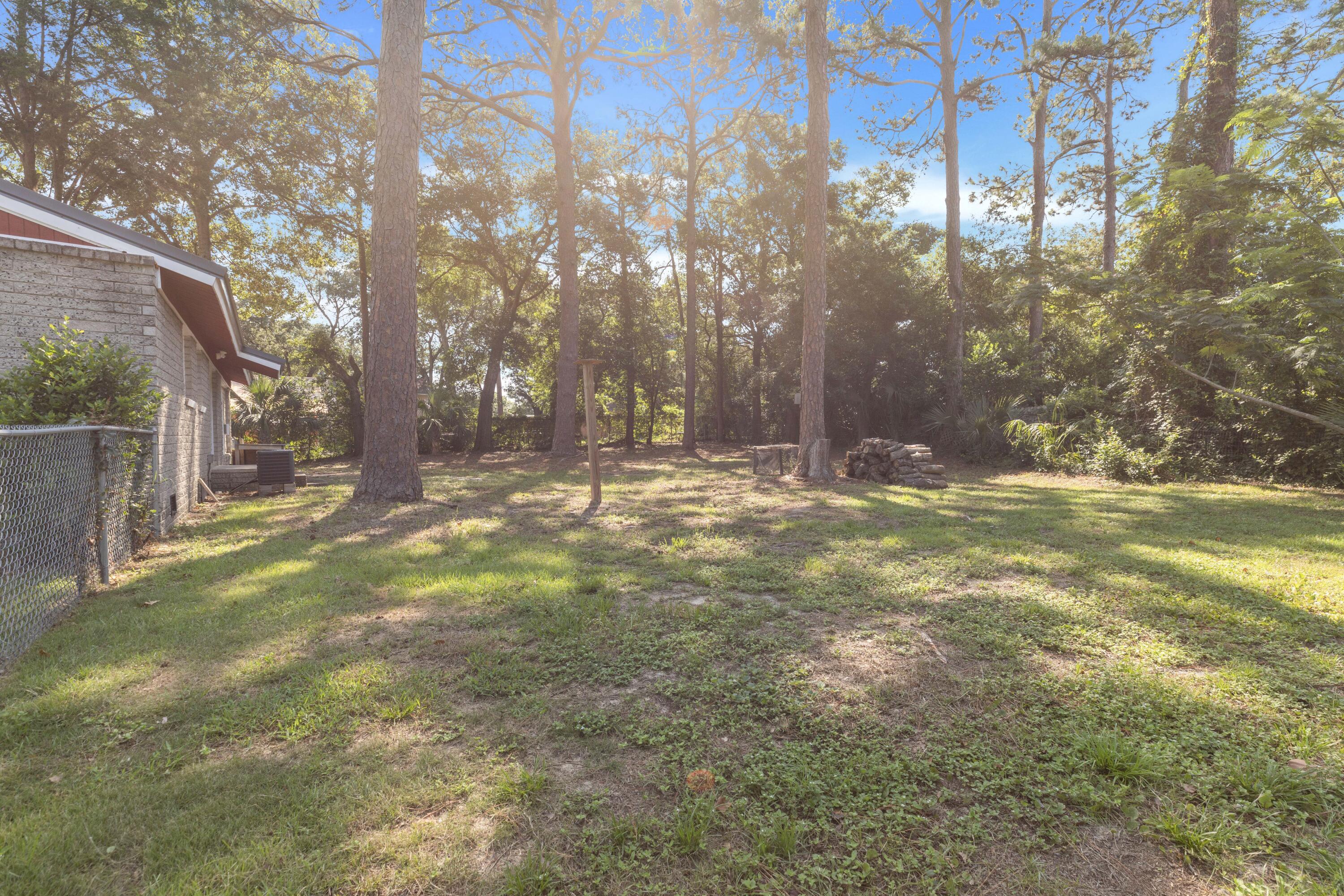 PARK PLACE 3RD ADDN - Residential Lease