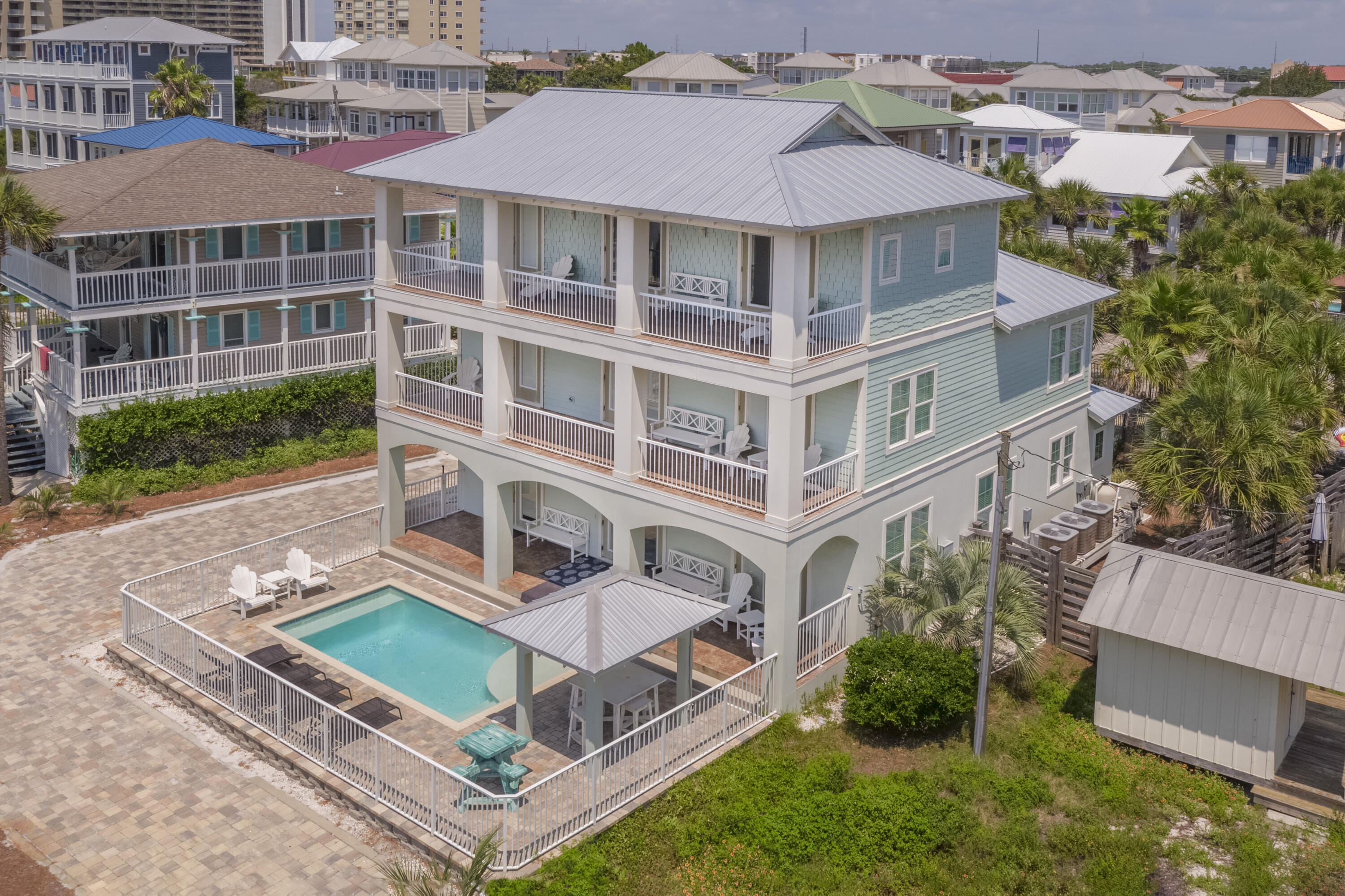 RICHARDS A E UNREC - Residential