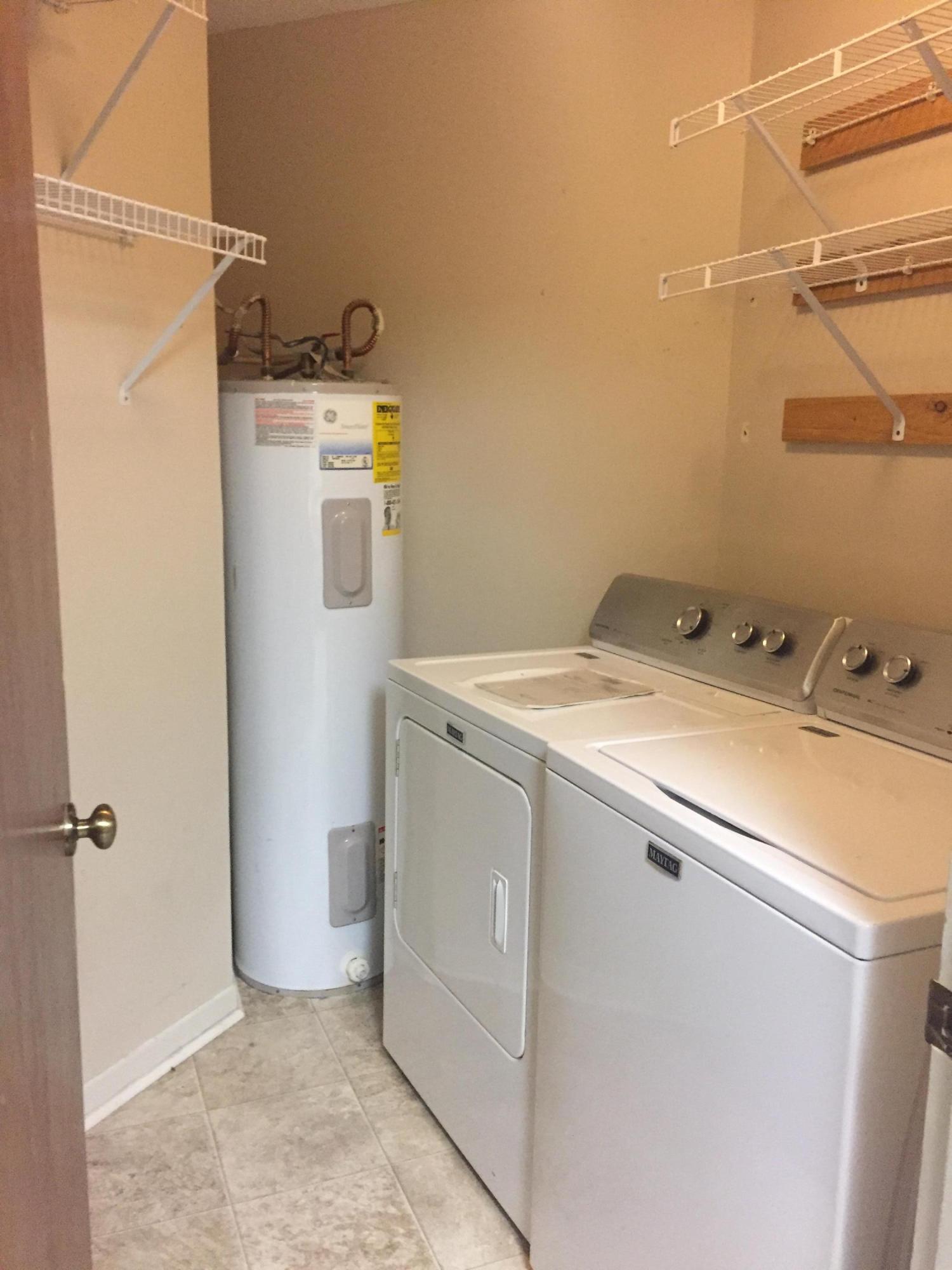 GARDEN OAKS CONDO - Residential Lease