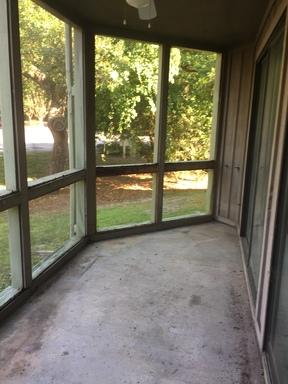 GARDEN OAKS CONDO - Residential Lease