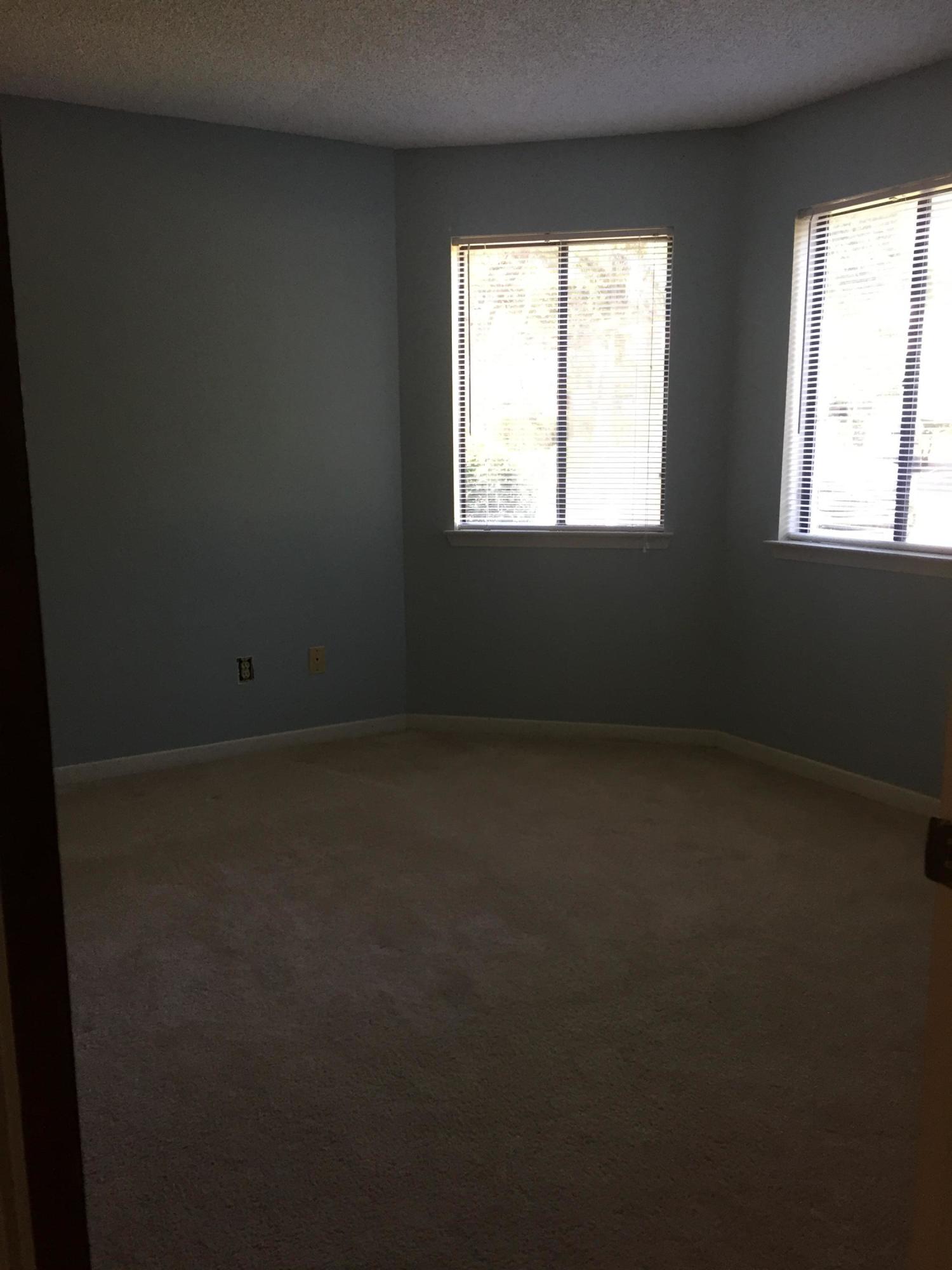 GARDEN OAKS CONDO - Residential Lease