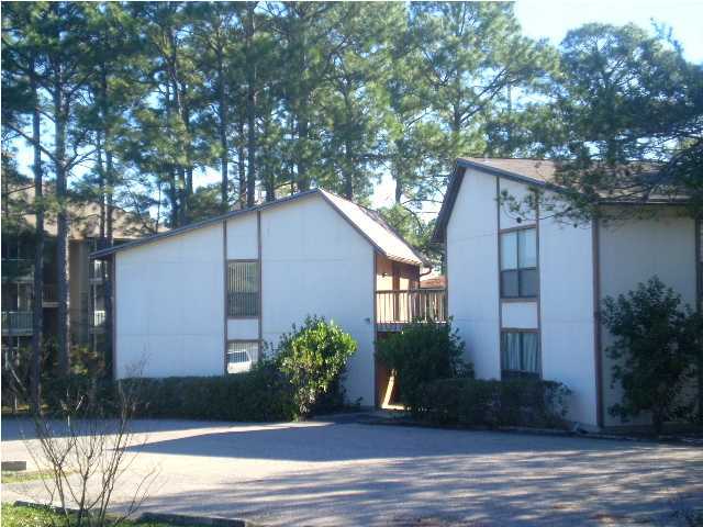 Very spacious apartment located on the 2nd floor. Large kitchen with plenty of cabinets and counter space; breakfast bar; living/dining combination with plenty of natural light; each bedroom has plenty of space. Washer & Dryer in building next door.  .*All Coastal Realty Services residents are enrolled in the Resident Benefits Package (RBP) which includes renters insurance, HVAC air filter delivery (for applicable properties) and our best-in-class resident rewards program and much more! More details upon application.*