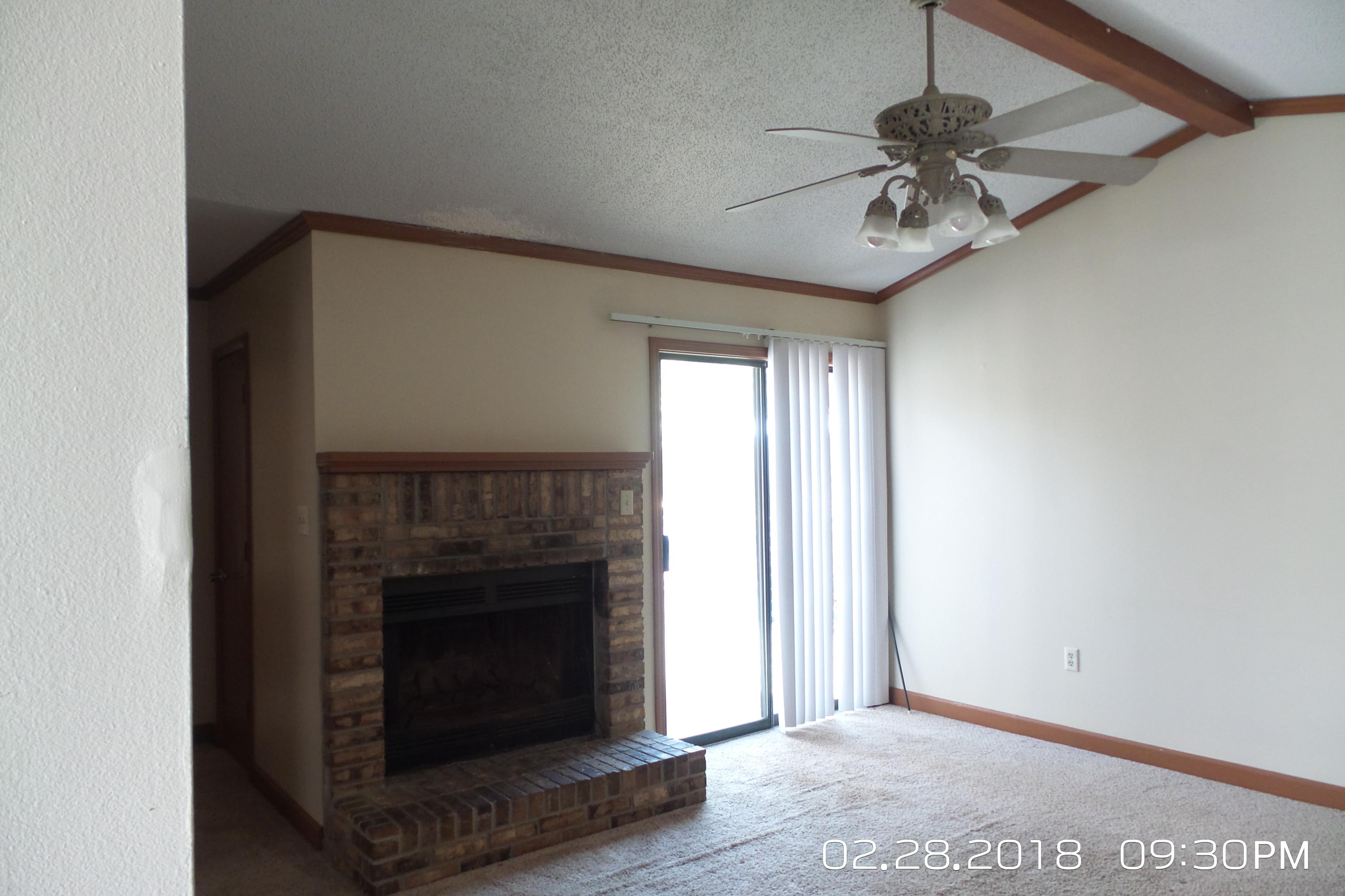 KELLY HILL ESTATES - Residential Lease