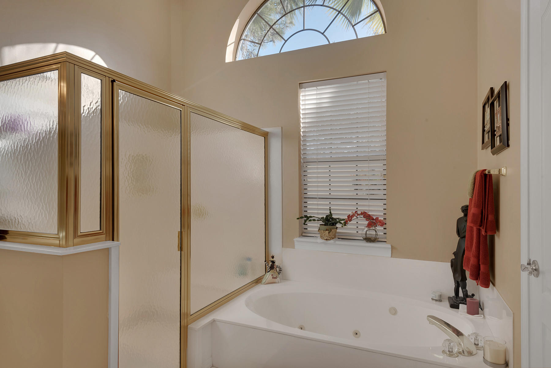 TROON DRIVE - Residential