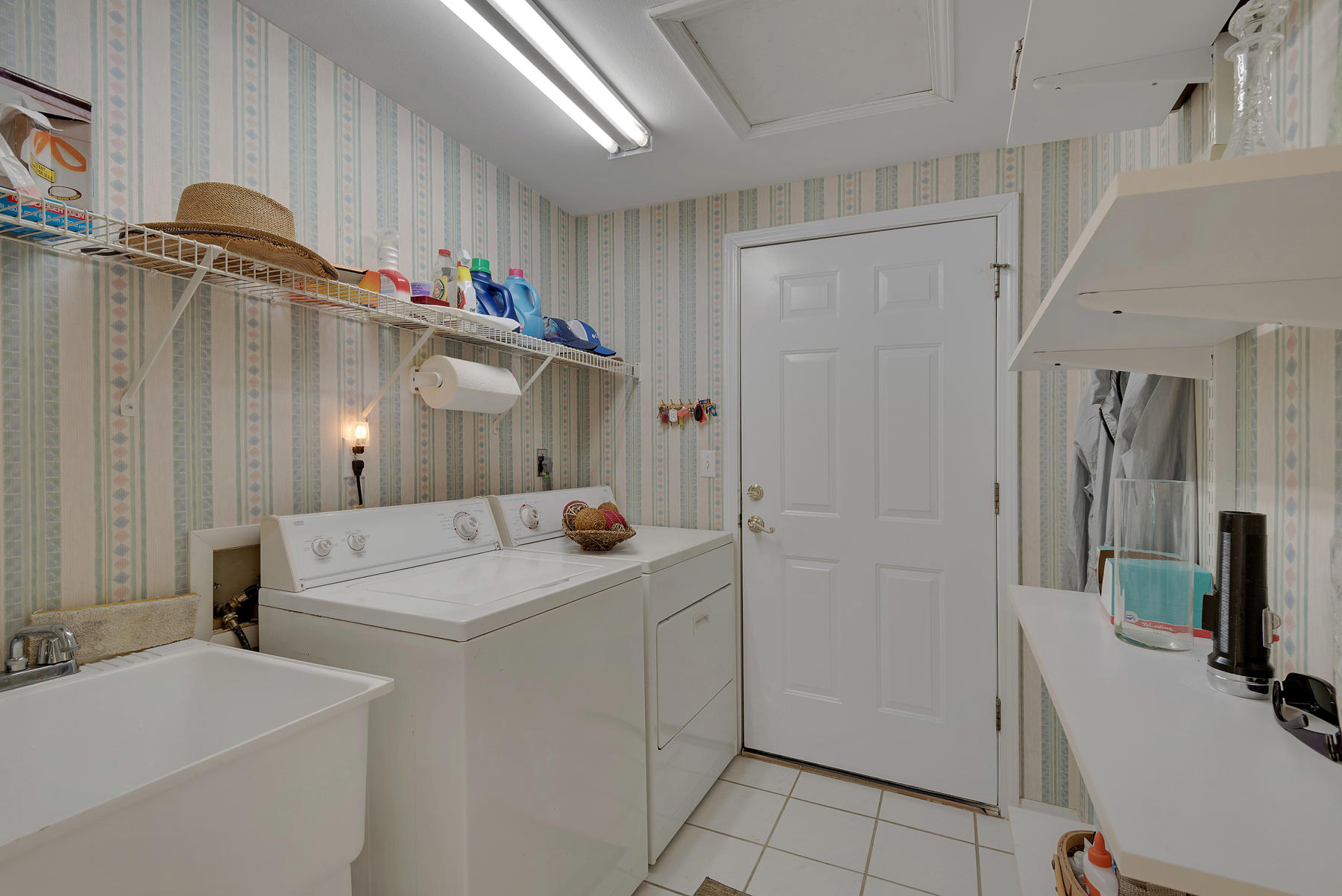 TROON DRIVE - Residential