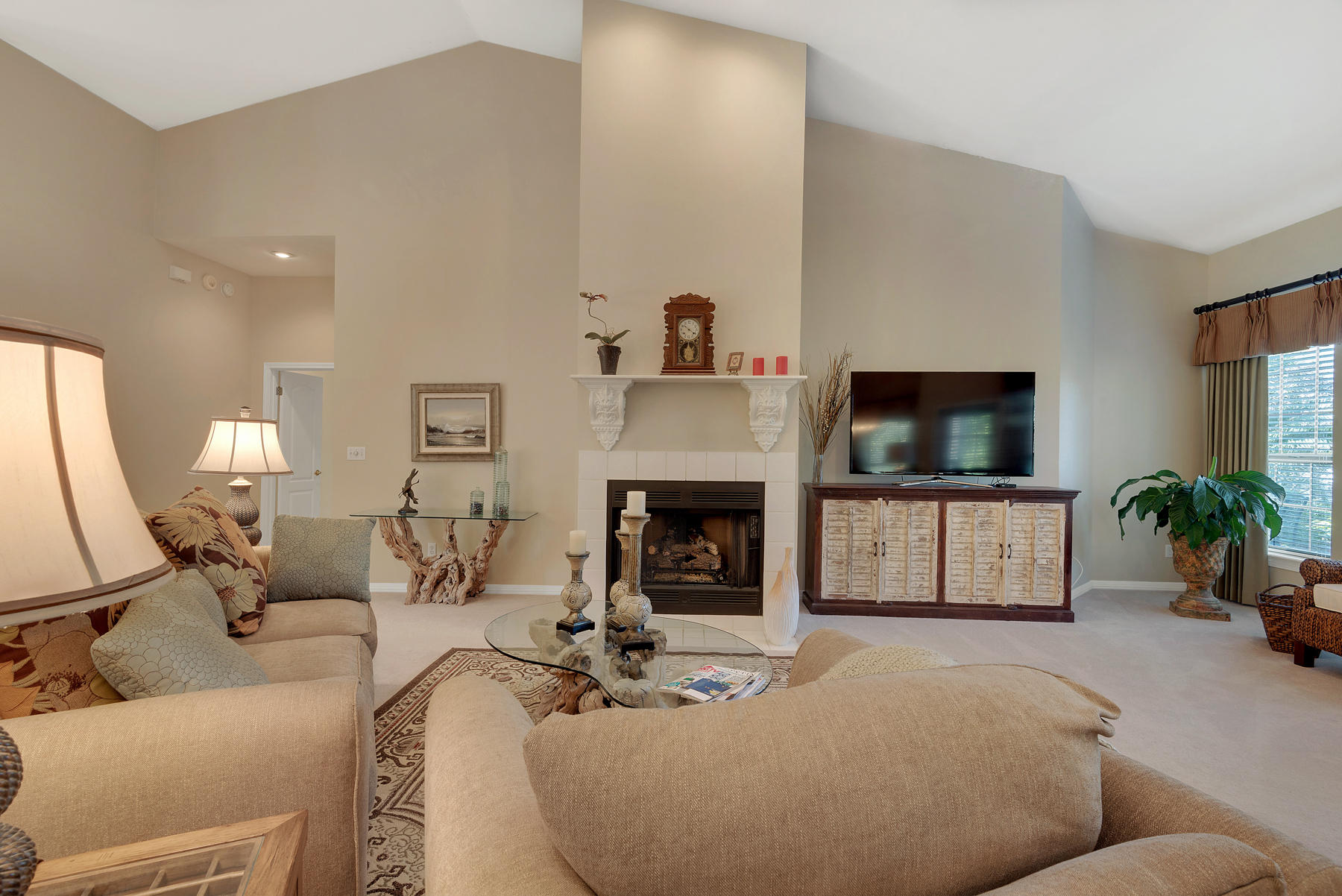 TROON DRIVE - Residential