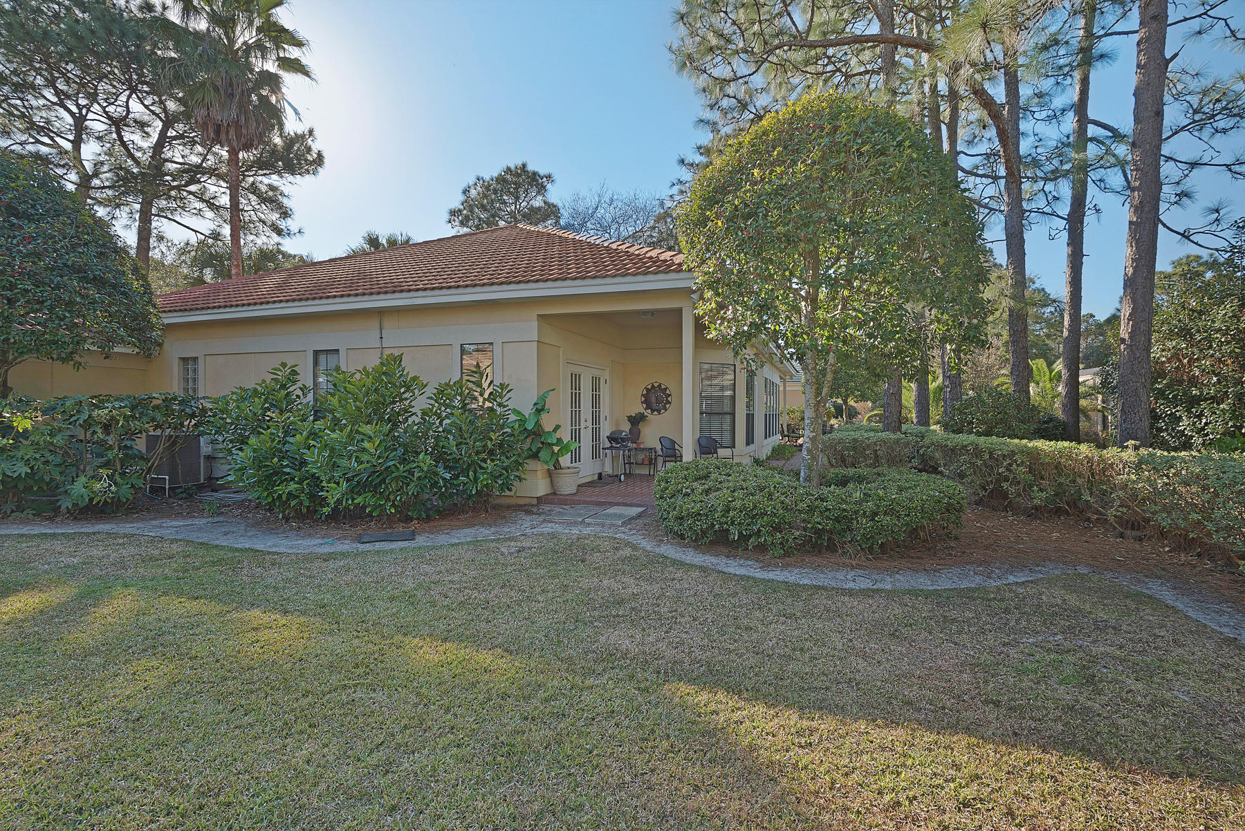 TROON DRIVE - Residential
