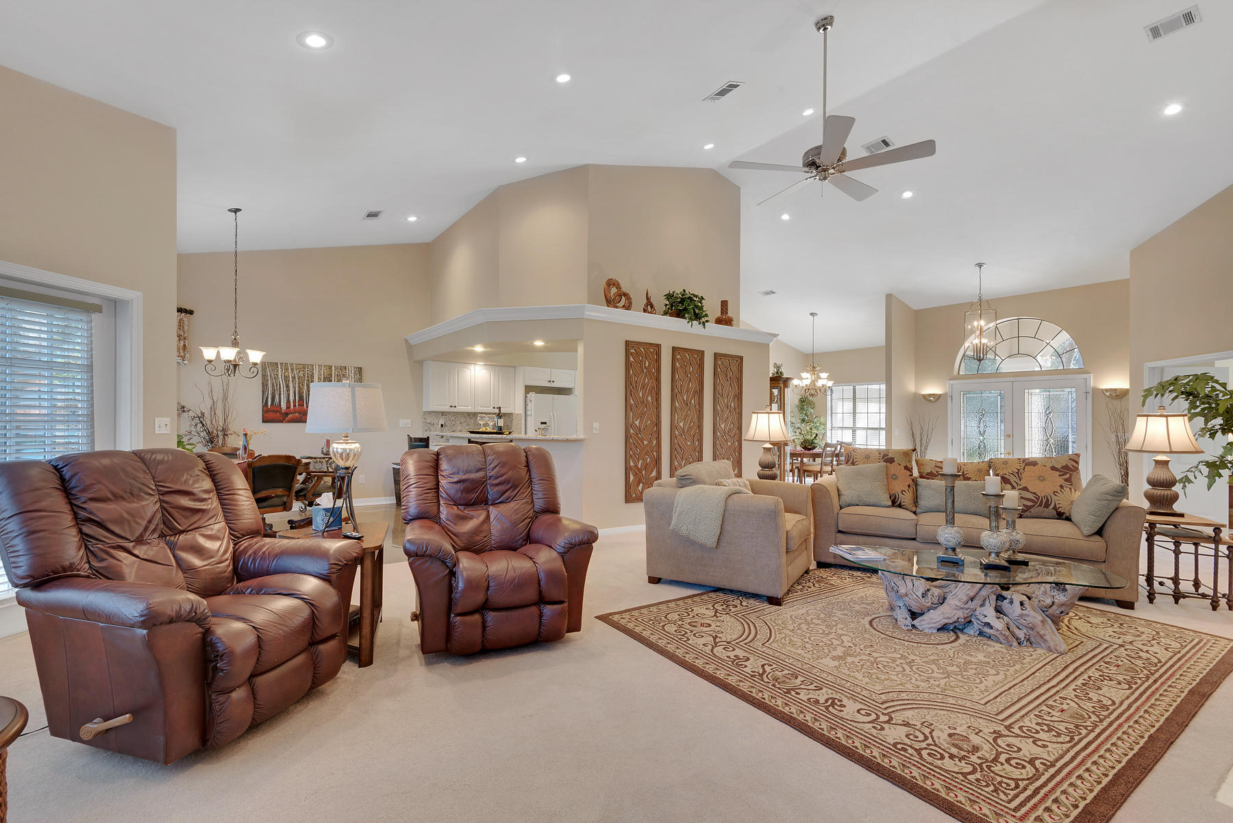 TROON DRIVE - Residential