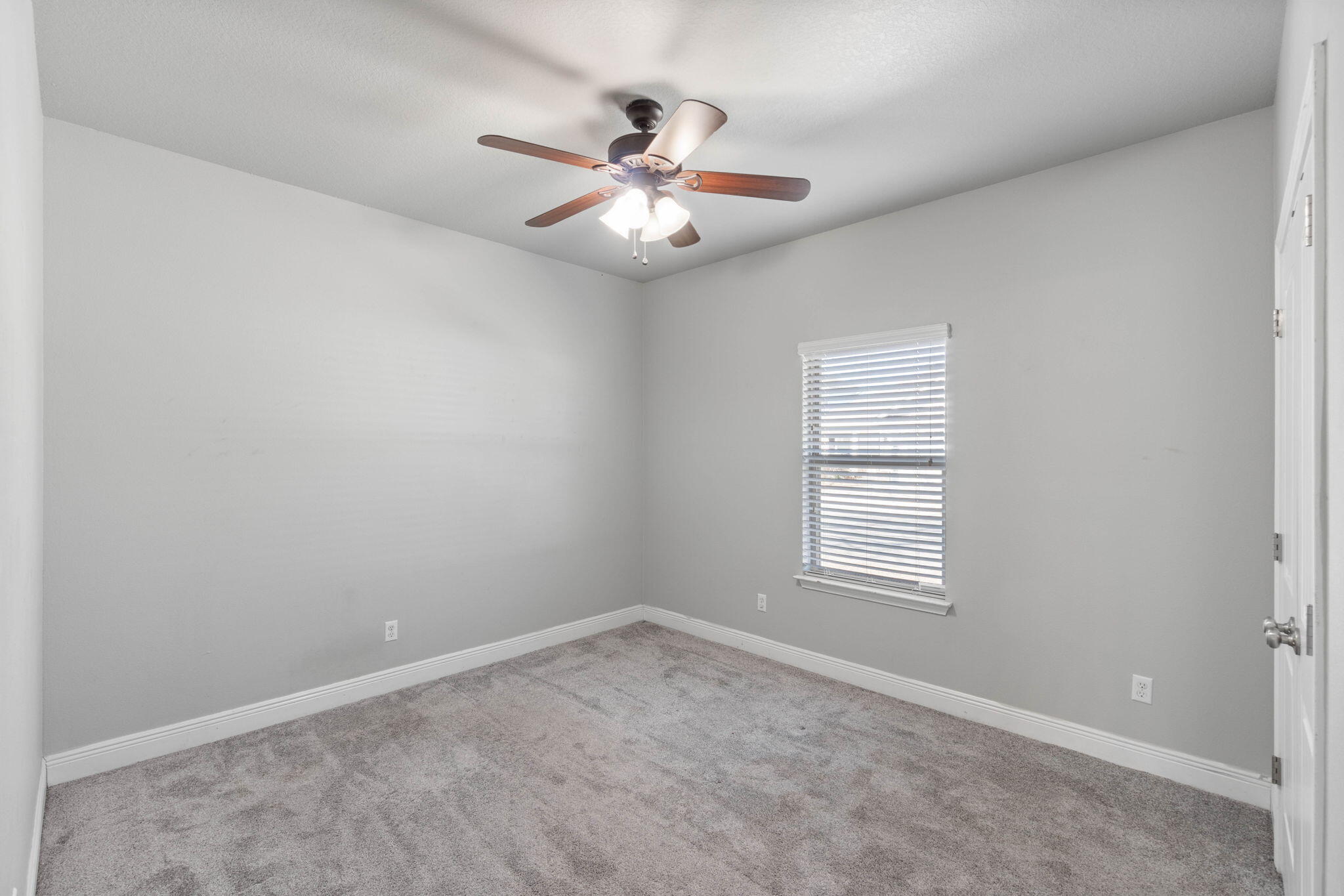 LAGRANGE LANDING - Residential