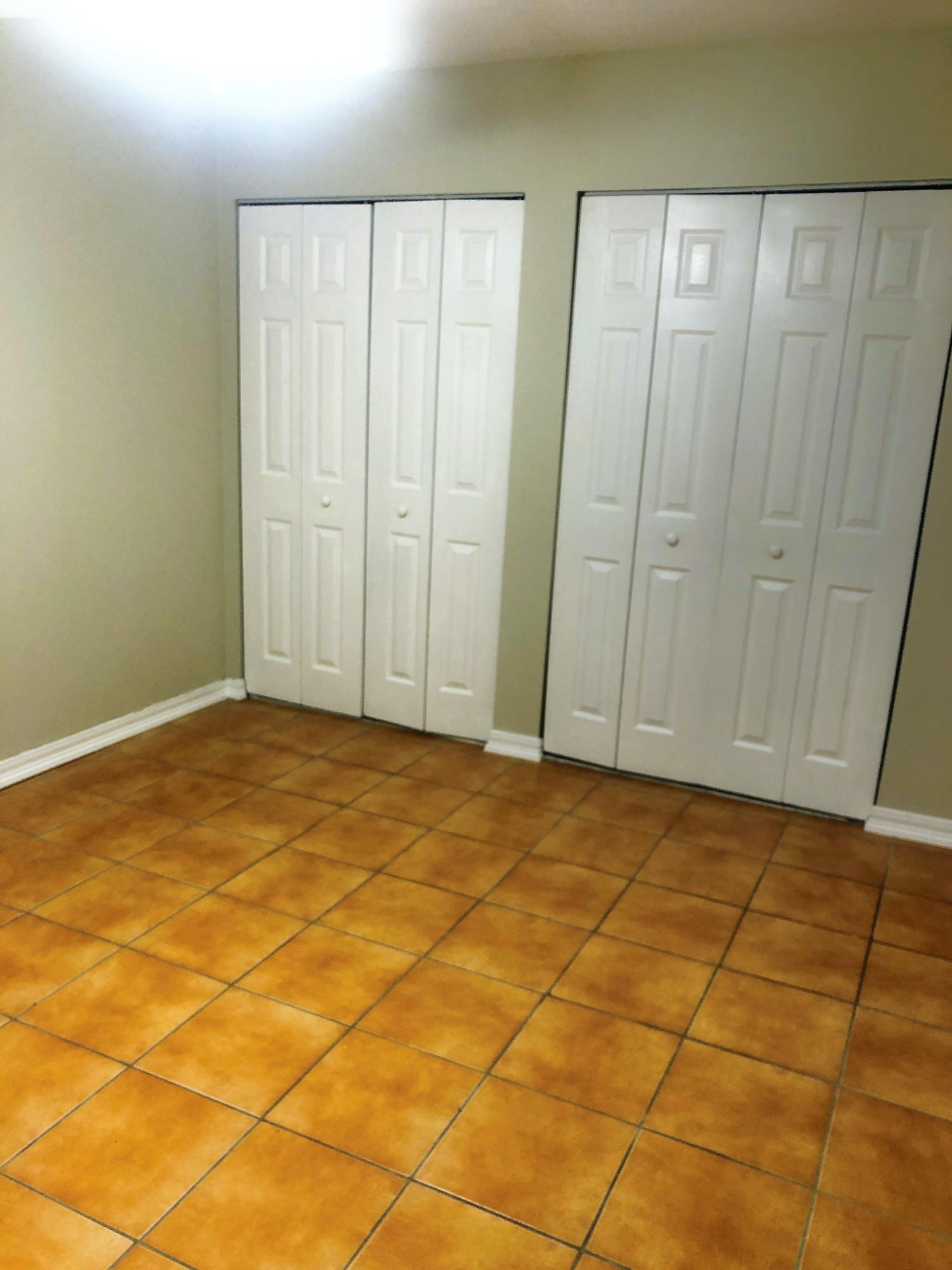 COLLEGE PARK CONDO - Residential Lease