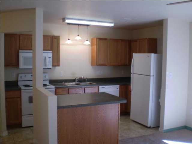 SHADY OAKS - Residential Lease