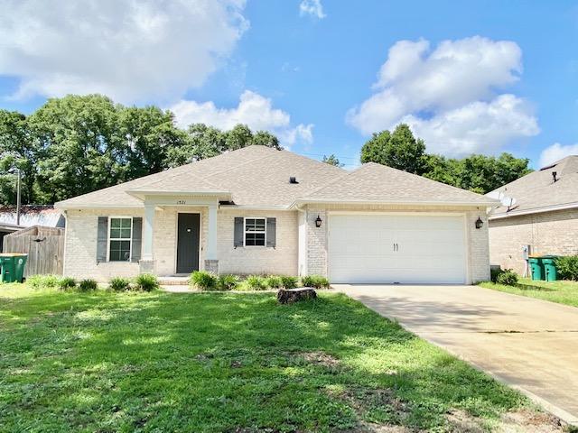 **AVAILABLE AUGUST 20**
Welcome to this IMMACULATE newer home minutes from Eglin AFB and Destin beaches. This home offers 3 bedroom, two bath open concept home. You are greeted by beautiful laminate wood flooring throughout with tile in the bathroom/ laundry room. Granite/ solid surface tops in kitchen and bathrooms. A HUGE fenced in backyard accommodates the home. Home is available to move-in 08/20/21. Tenants to verify all data. Please call Sound Choice Real Estate - 850.389.8533