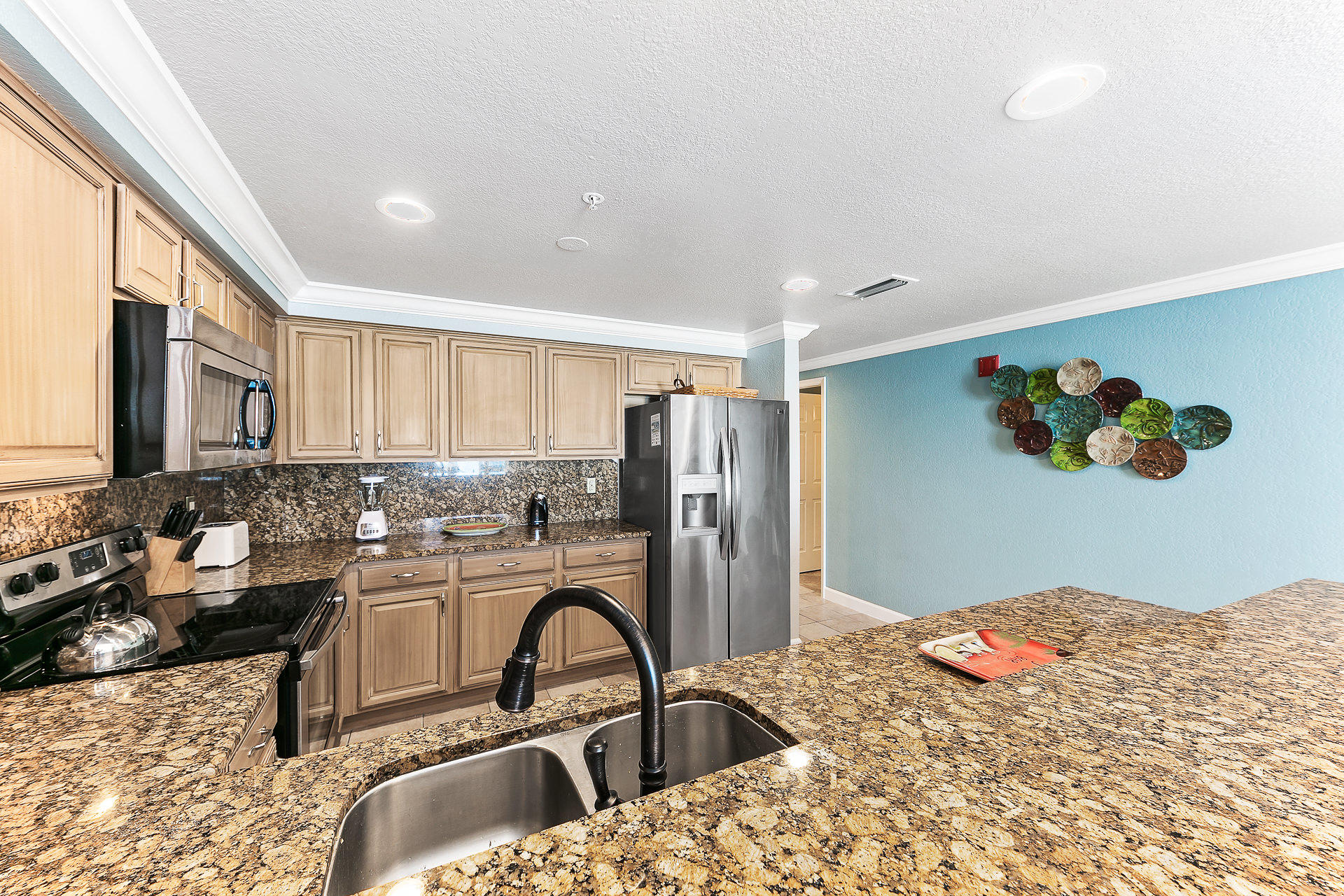 SUMMERCHASE CONDO

Inn at Crystal Beach - Residential