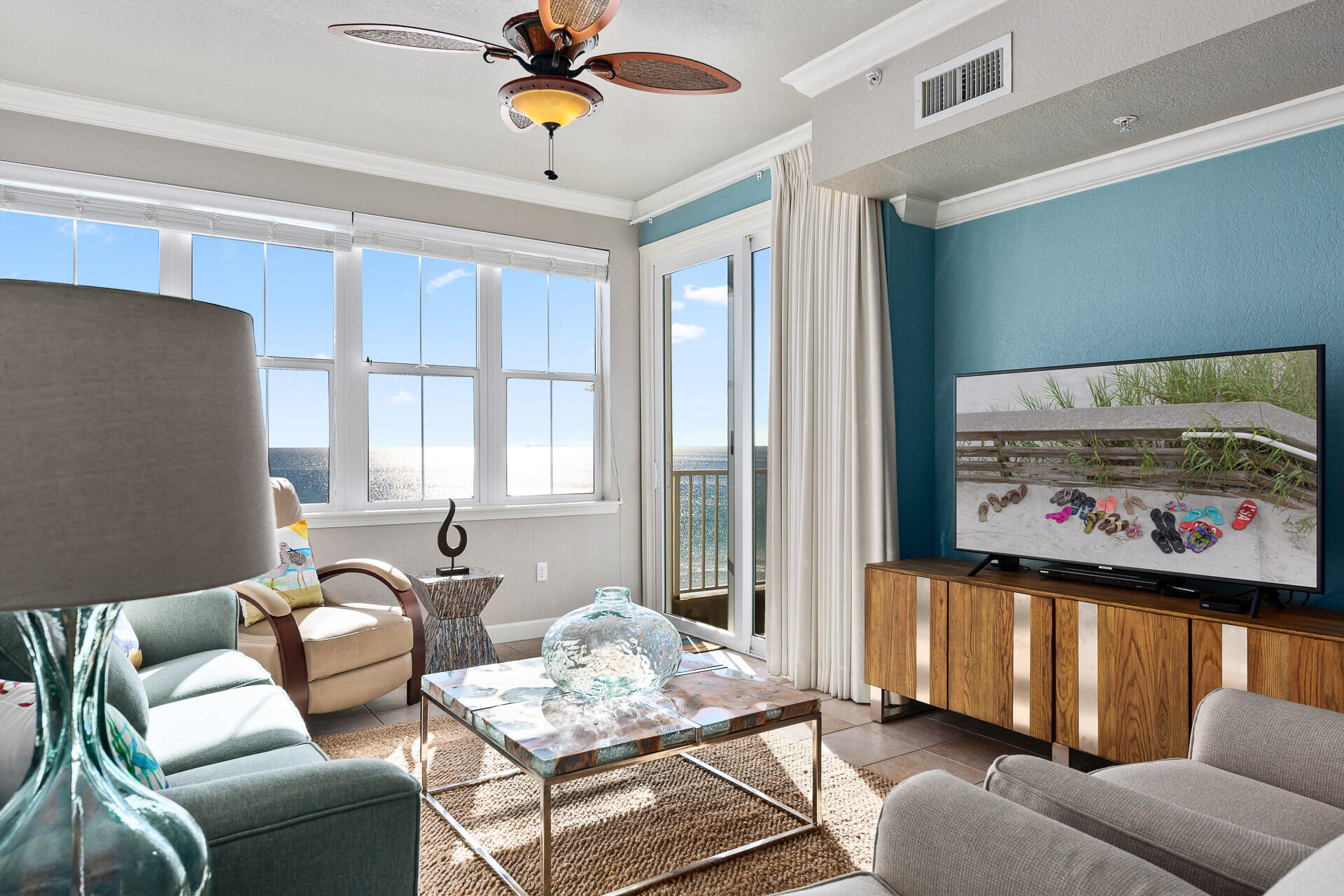 SUMMERCHASE CONDO

Inn at Crystal Beach - Residential