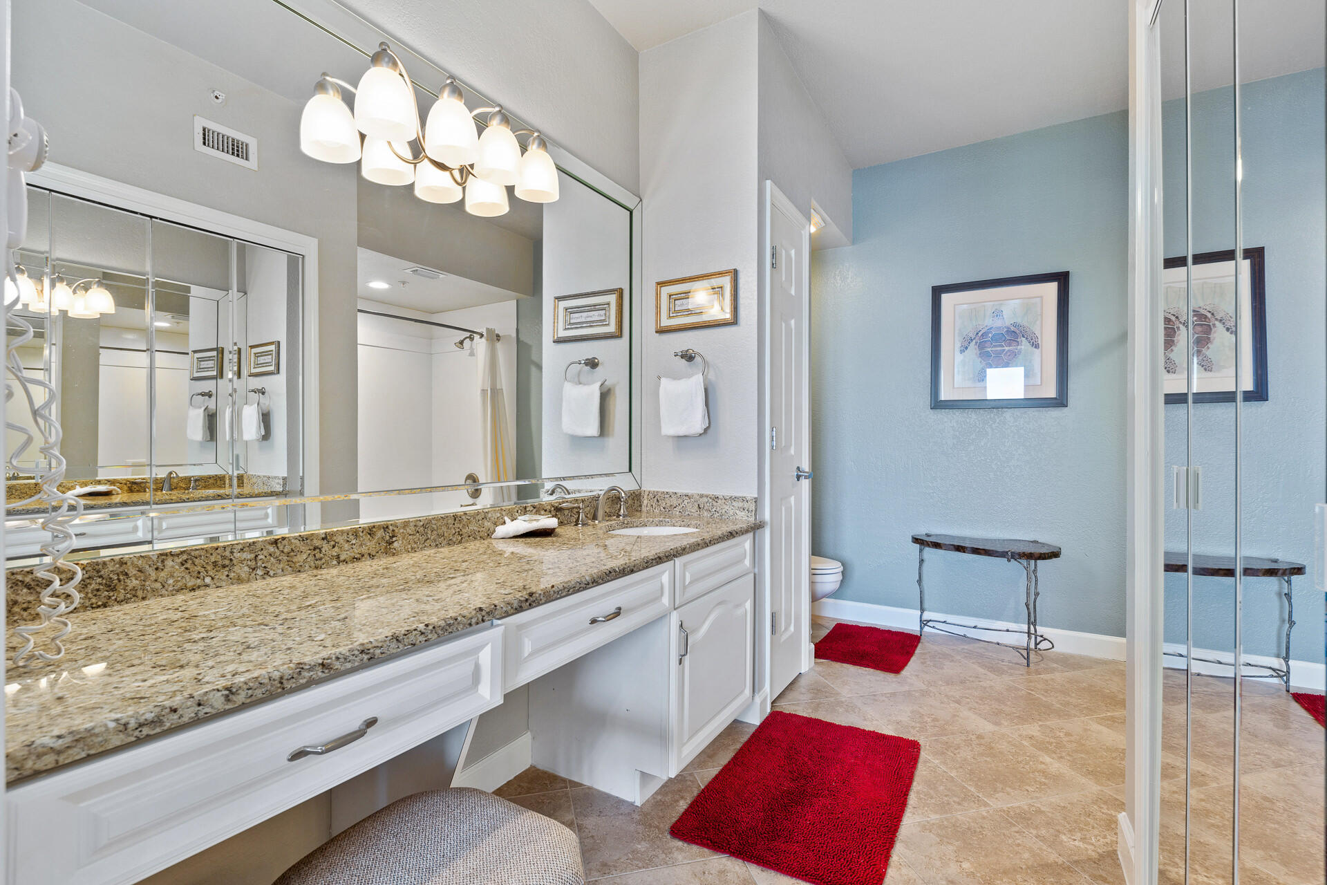 SUMMERCHASE CONDO

Inn at Crystal Beach - Residential
