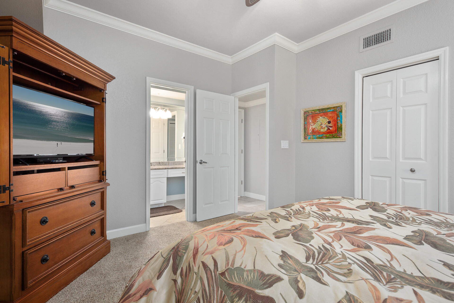 SUMMERCHASE CONDO

Inn at Crystal Beach - Residential