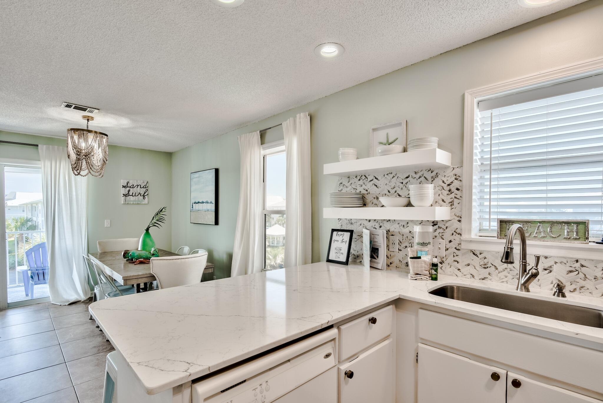 BEACHSIDE VILLAS CONDO - Residential